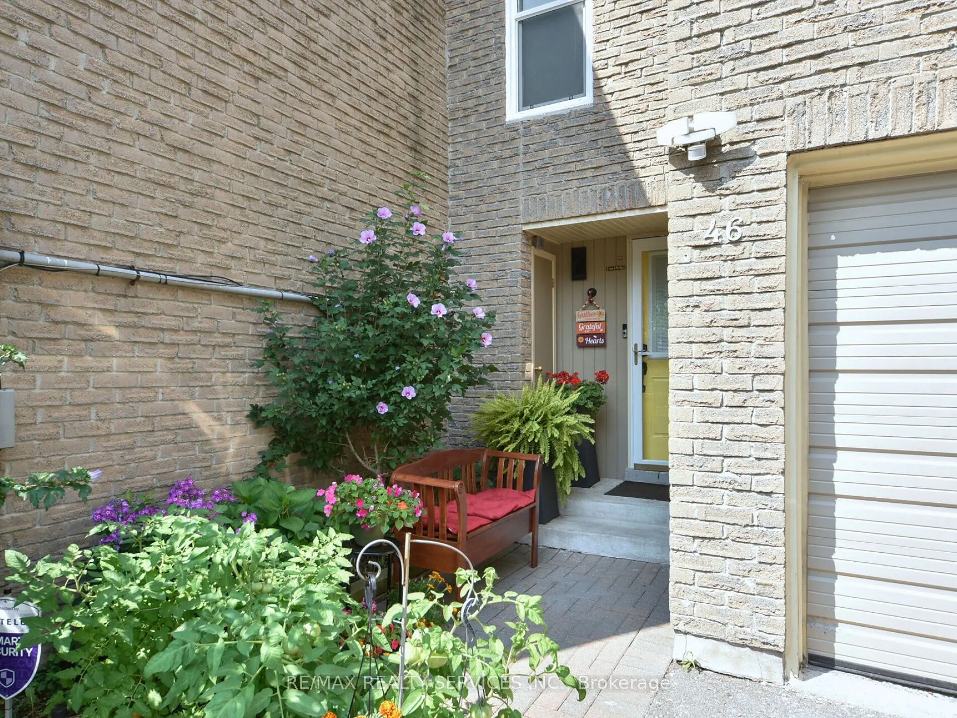 46 Lindisfarne Way E, #80
