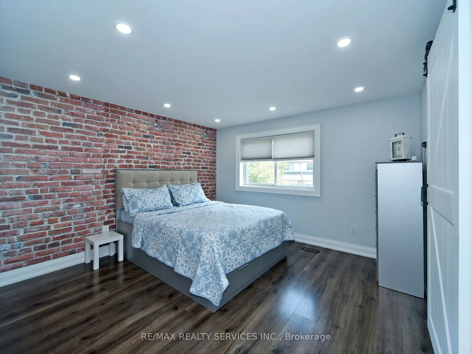 46 Lindisfarne Way E, #80