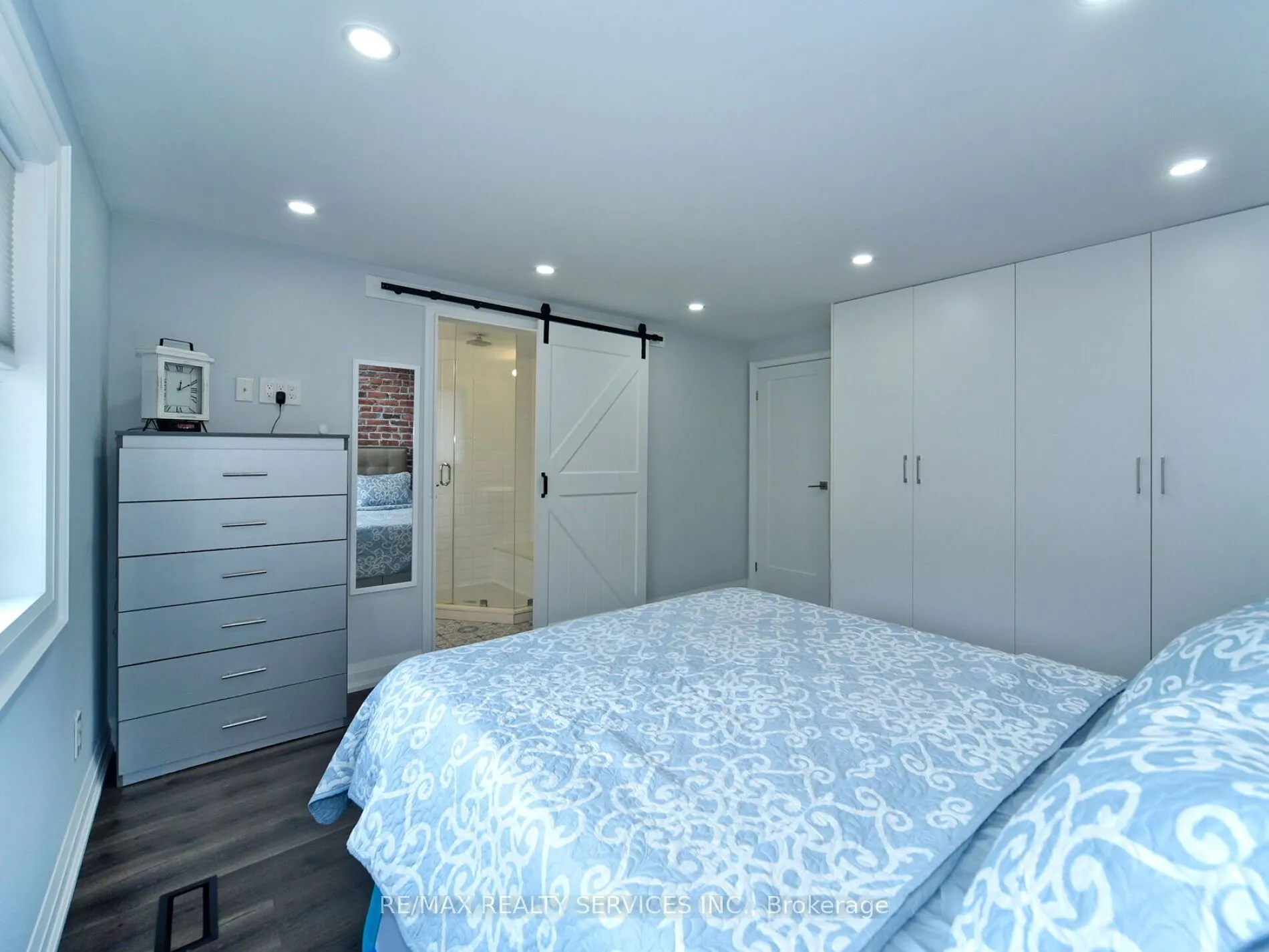 46 Lindisfarne Way E, #80