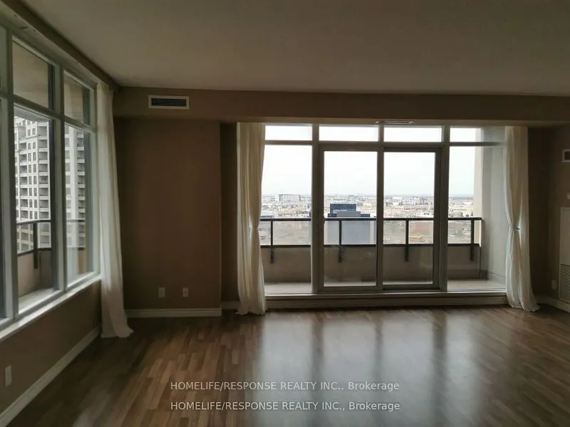 9235 Jane Street, #1006