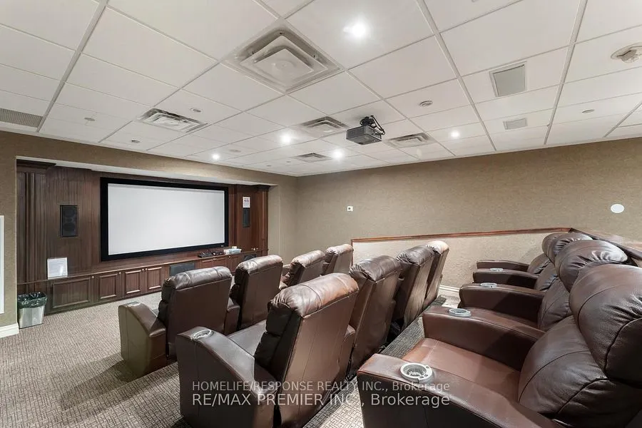 9235 Jane Street, #1006