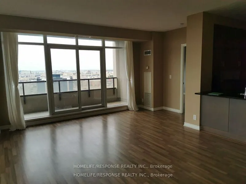 9235 Jane Street, #1006