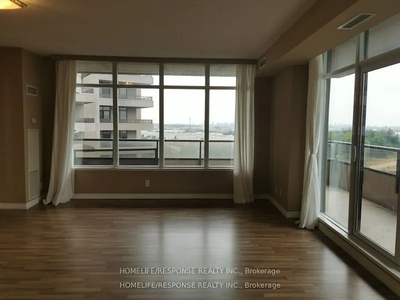 9235 Jane Street, #1006