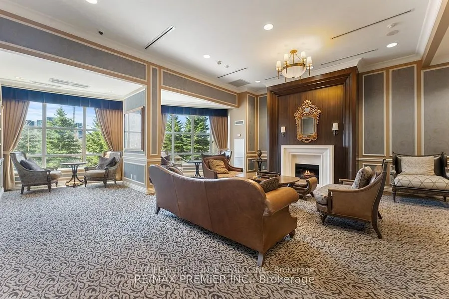 9235 Jane Street, #1006