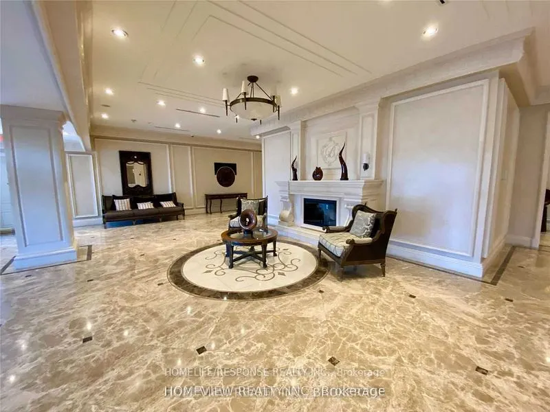 9235 Jane Street, #1006