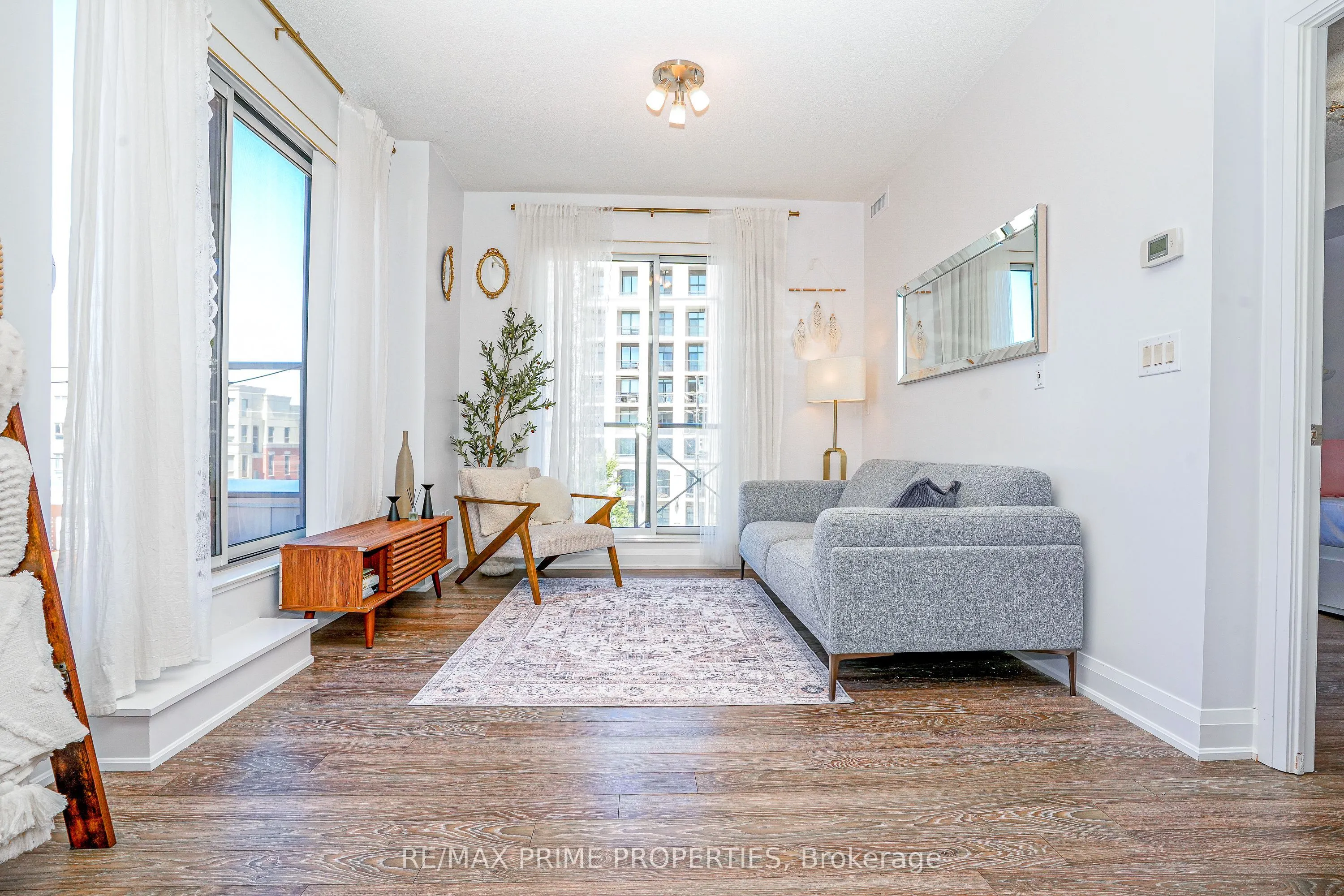 8228 Birchmount Road, #510