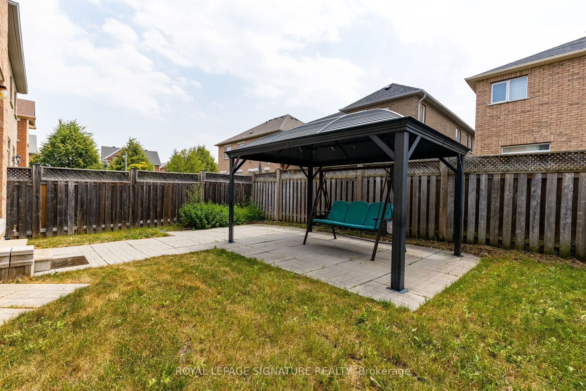 39 Hermitage Boulevard