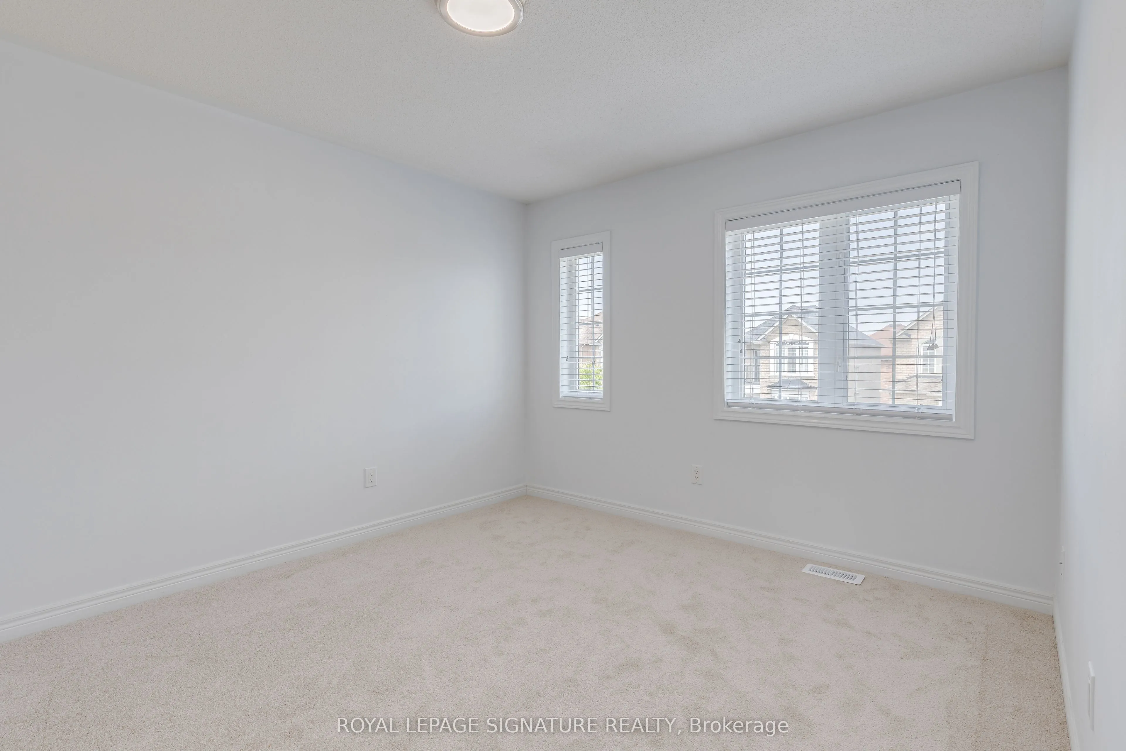 39 Hermitage Boulevard
