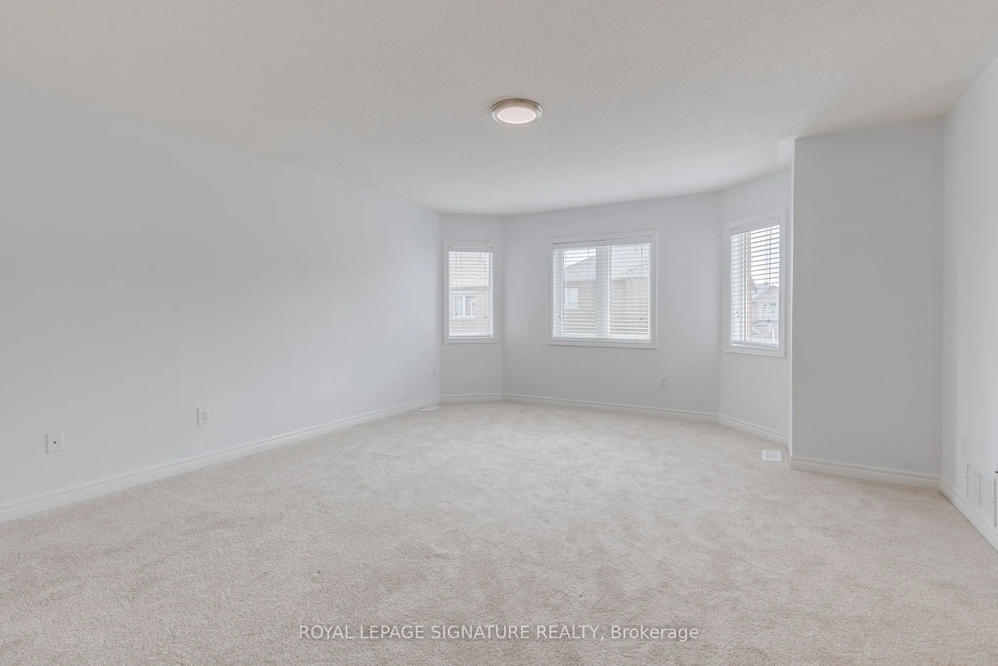 39 Hermitage Boulevard