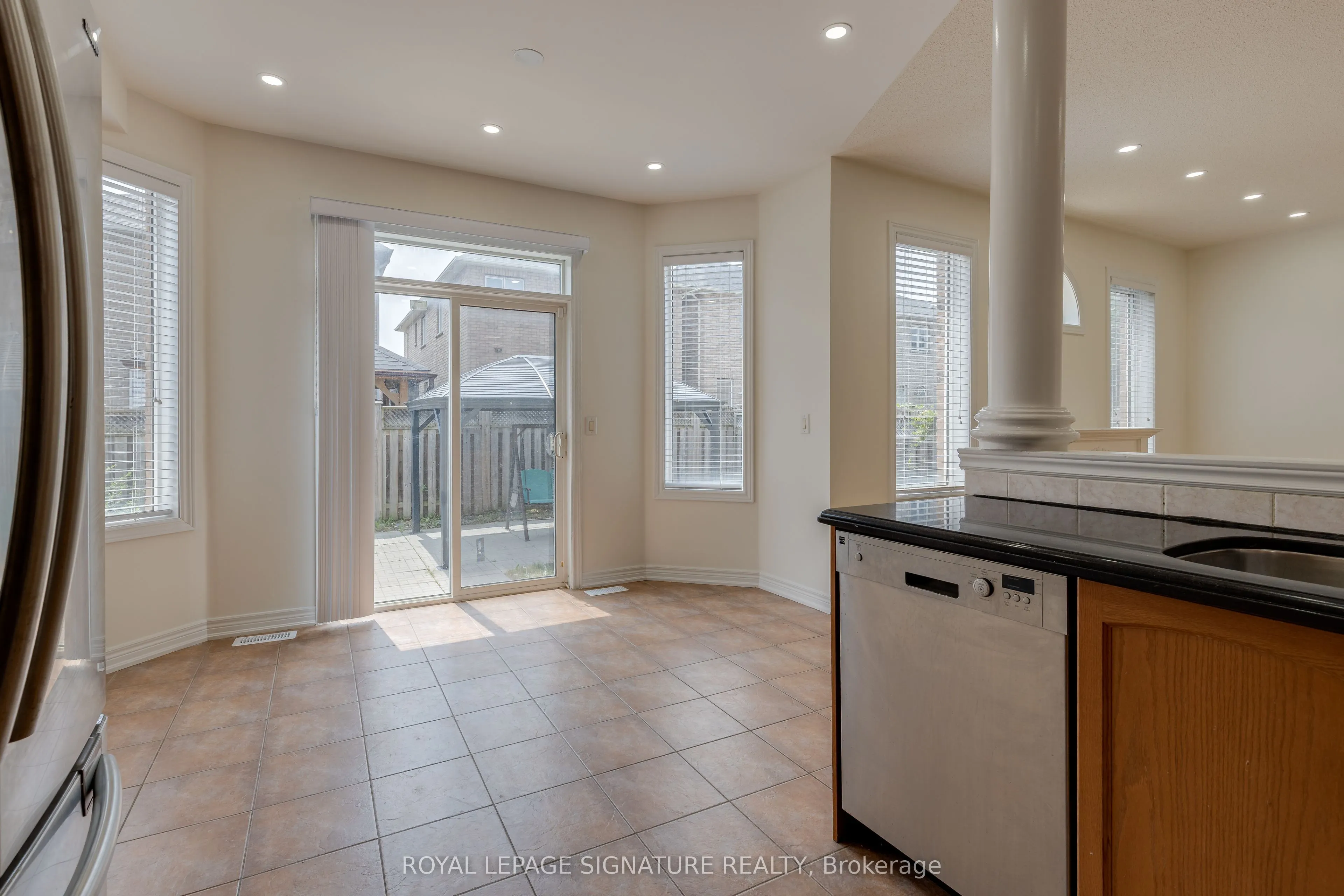 39 Hermitage Boulevard