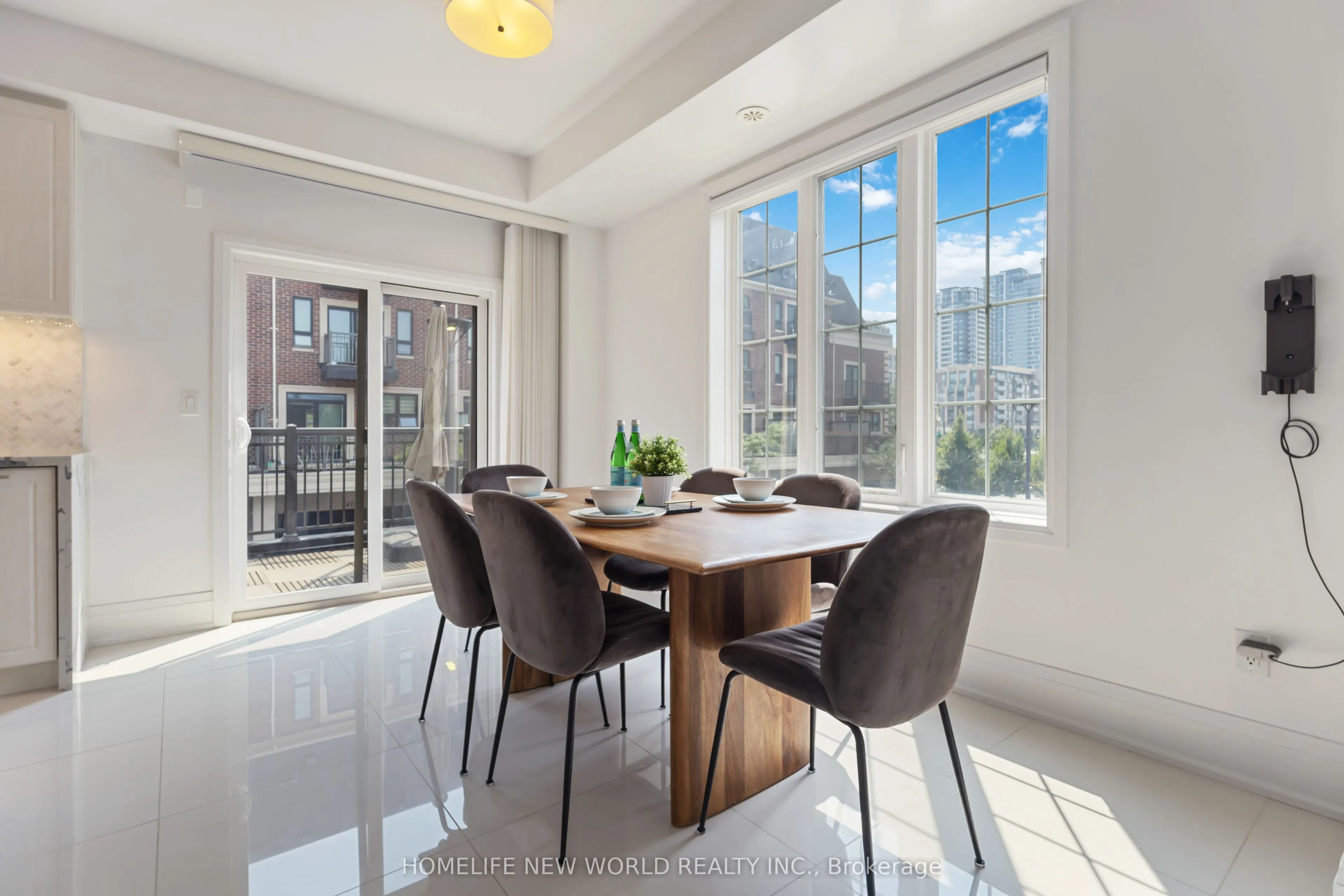 22 American Elm Way, #48