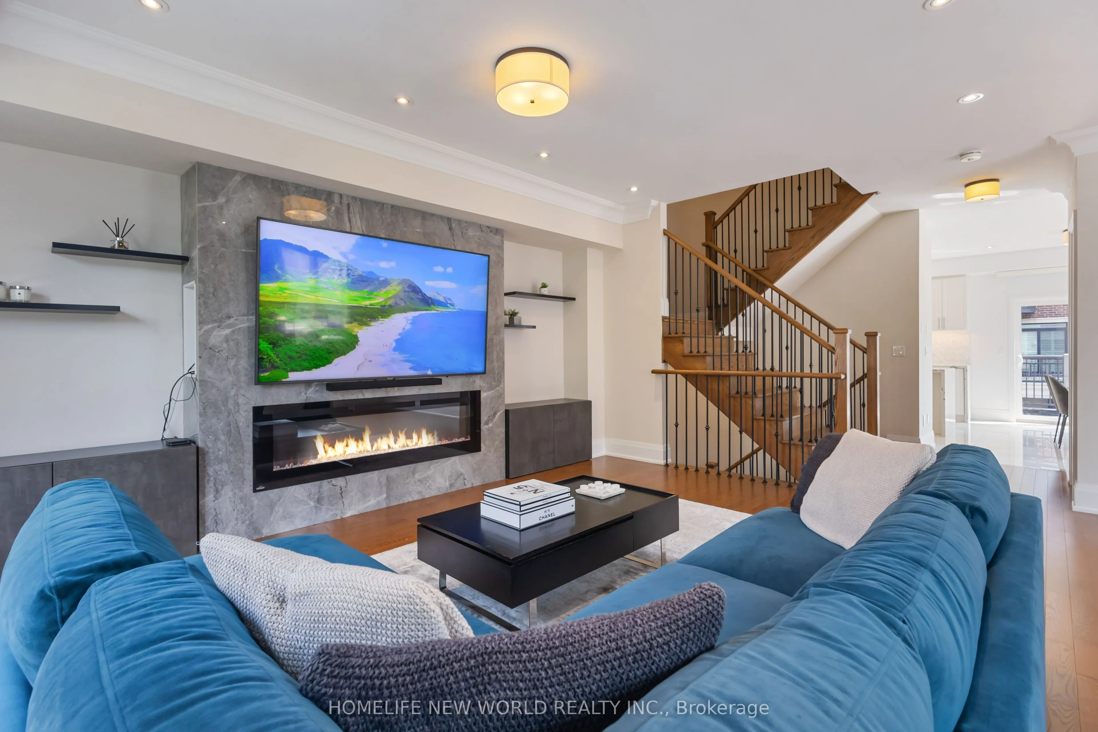 22 American Elm Way, #48
