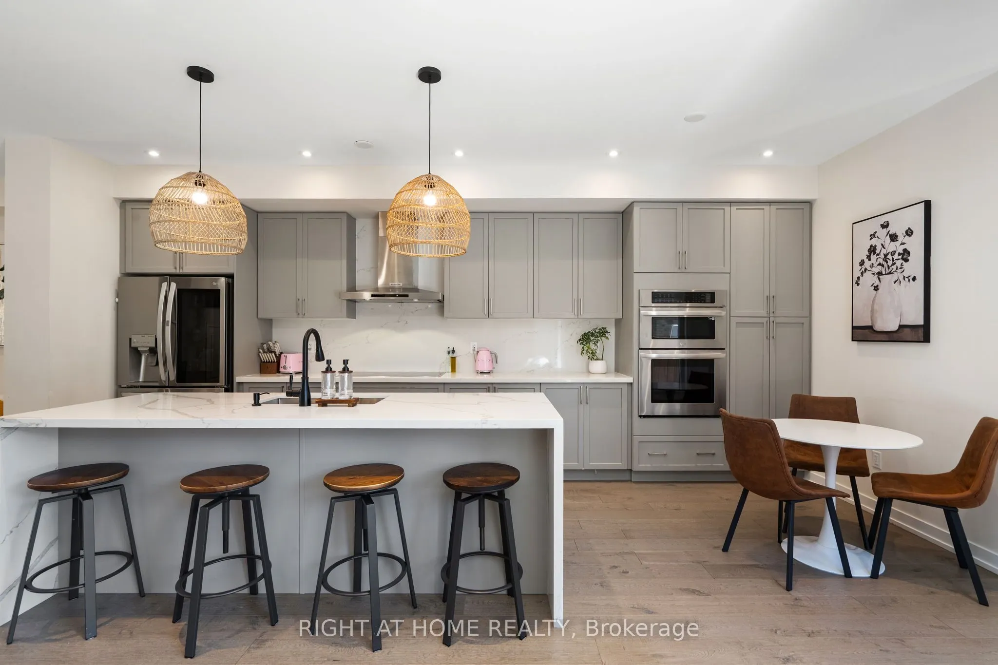 15 Sugarberry Avenue