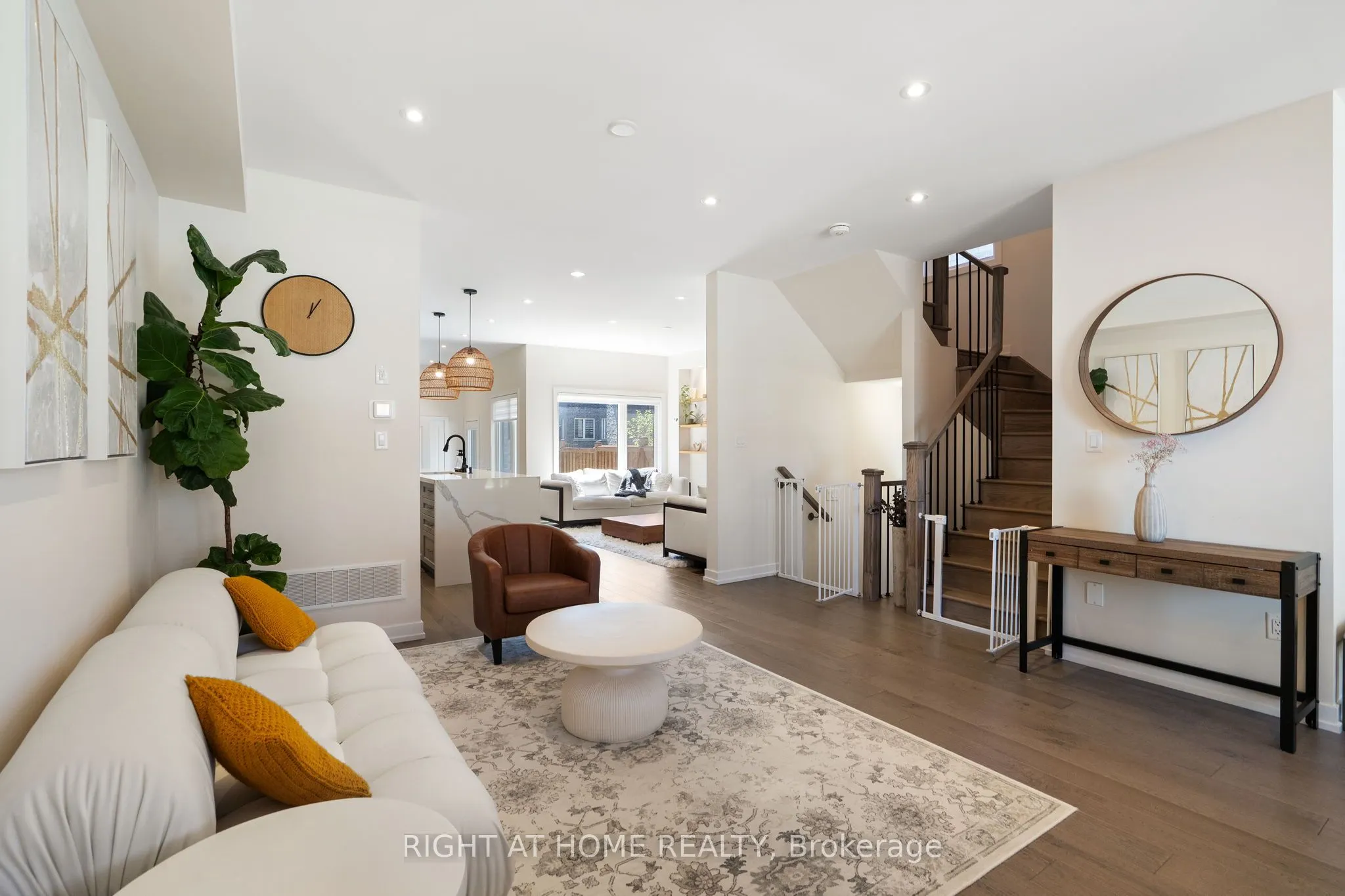 15 Sugarberry Avenue