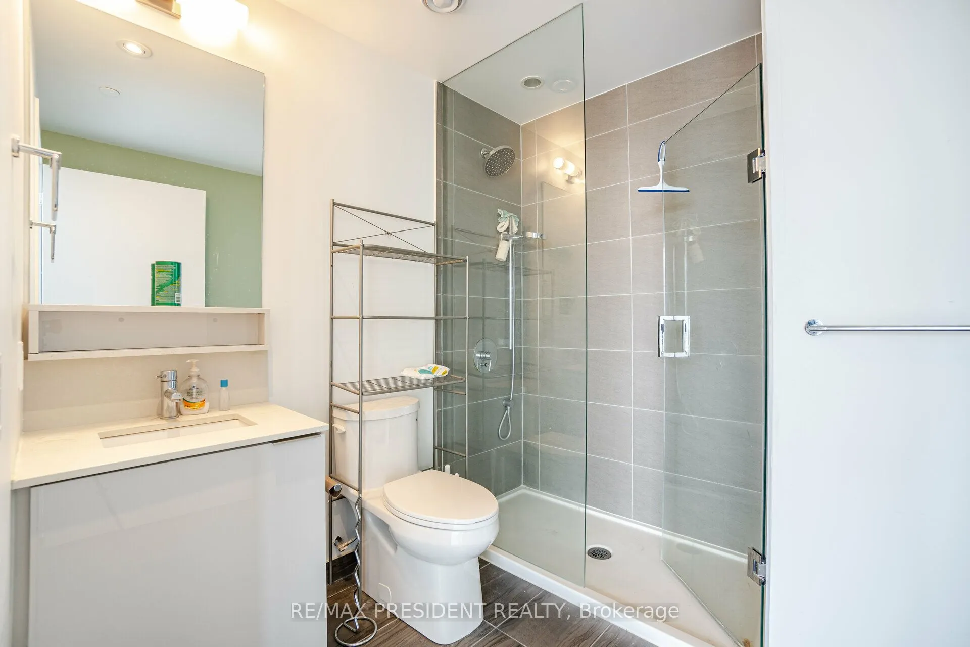 5 BUTTERMILL Avenue, #5702