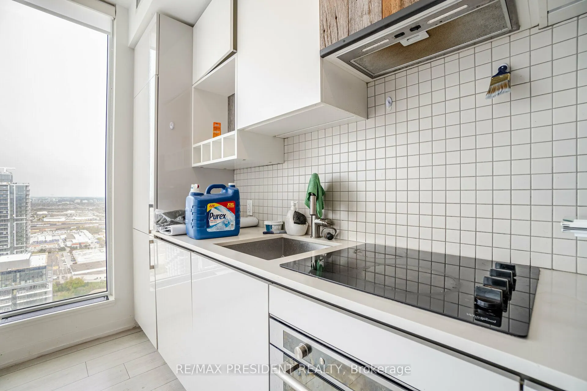 5 BUTTERMILL Avenue, #5702