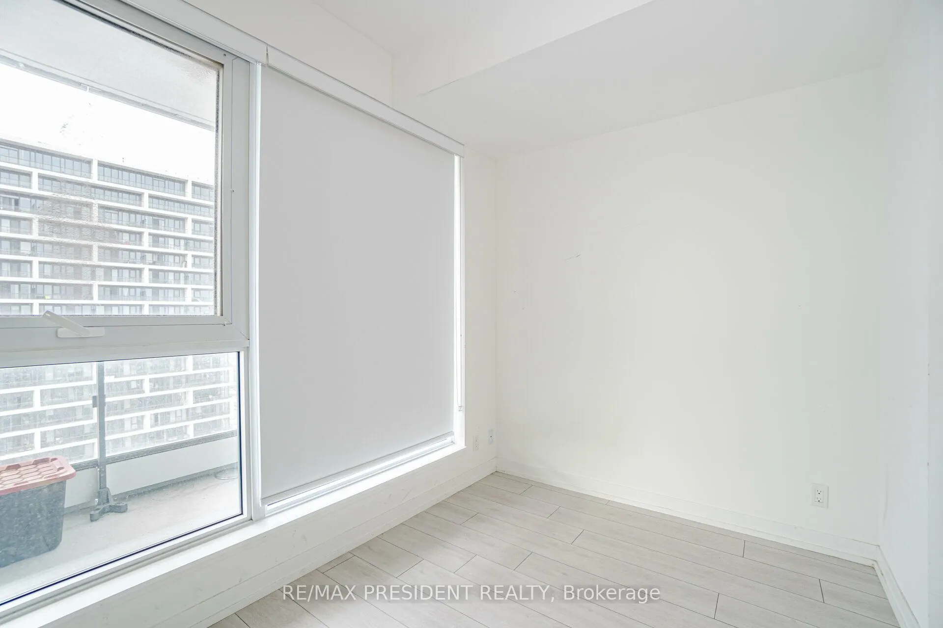 5 BUTTERMILL Avenue, #5702