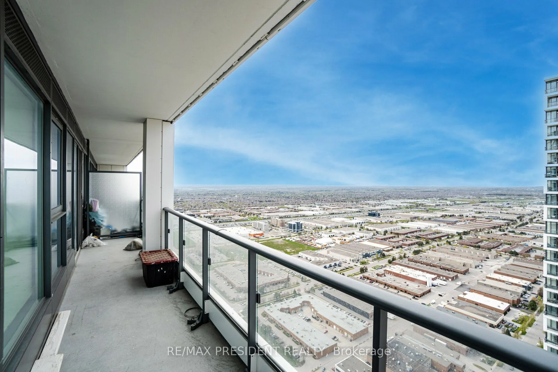 5 BUTTERMILL Avenue, #5702