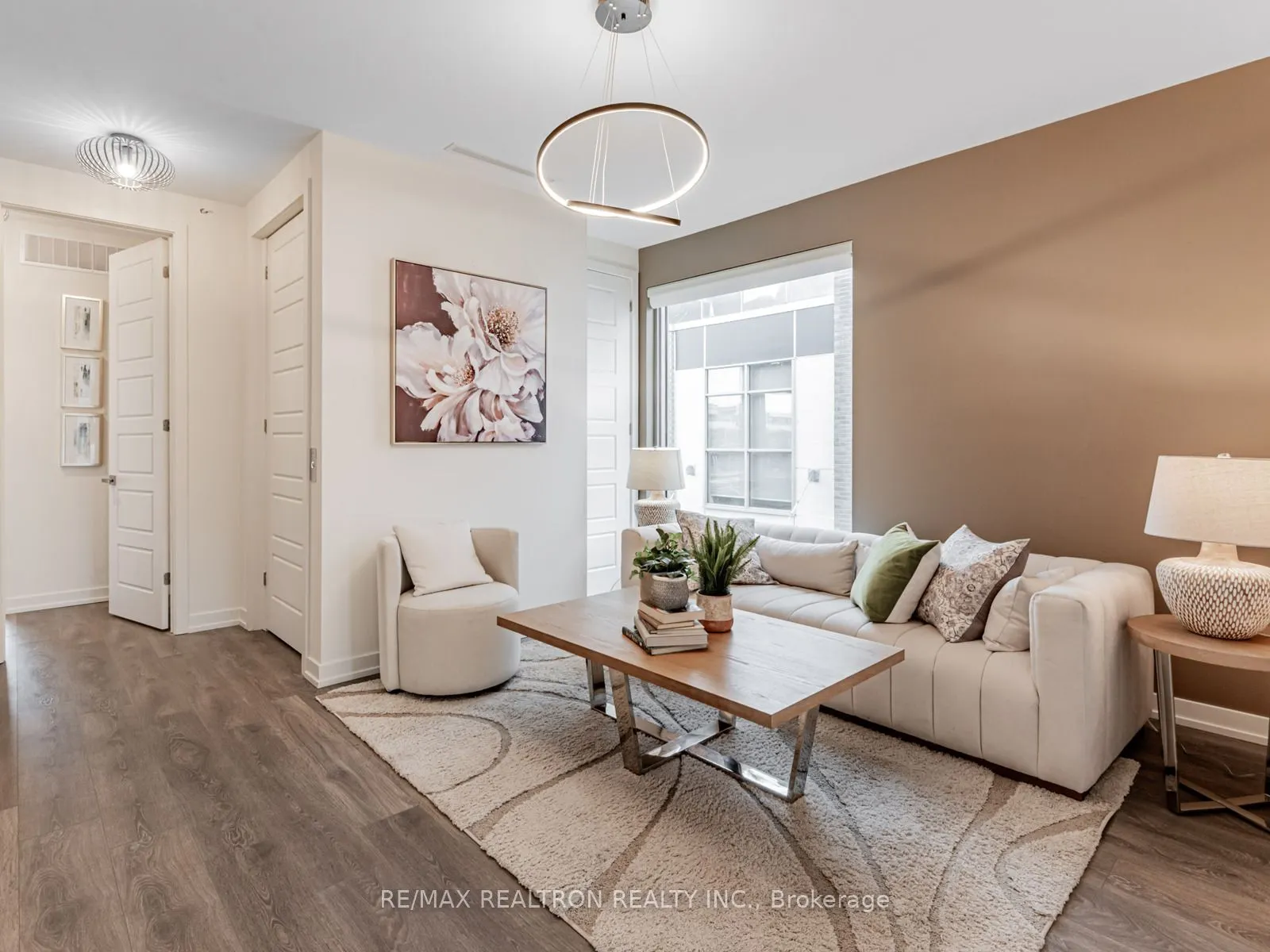 3733 Ferretti Court