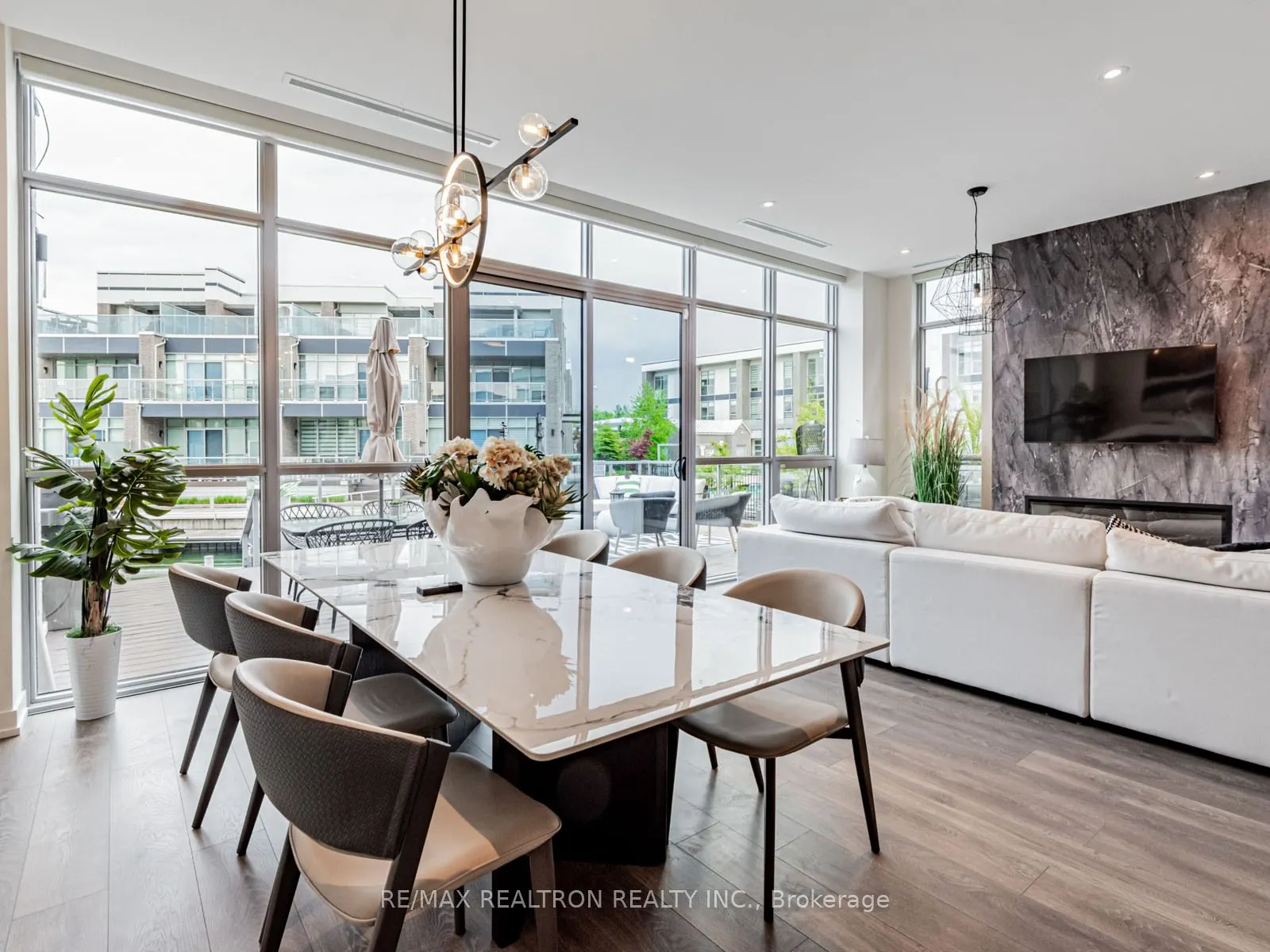 3733 Ferretti Court