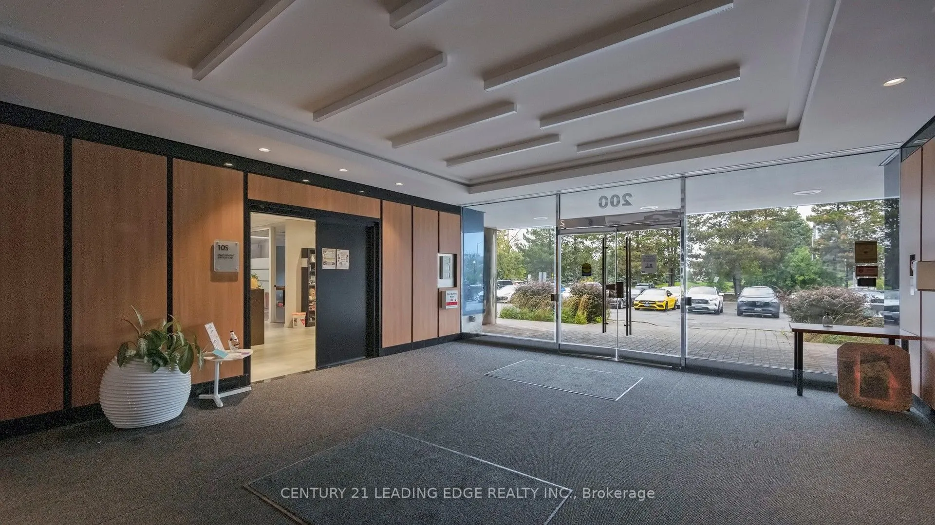 200 Town Centre Boulevard, #105