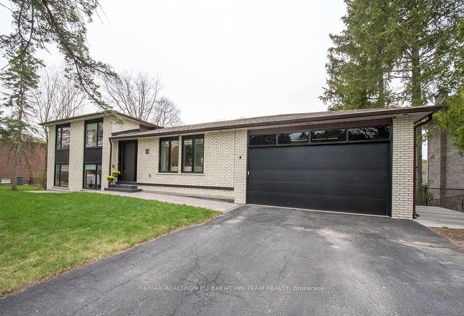 56 Cynthia Crescent