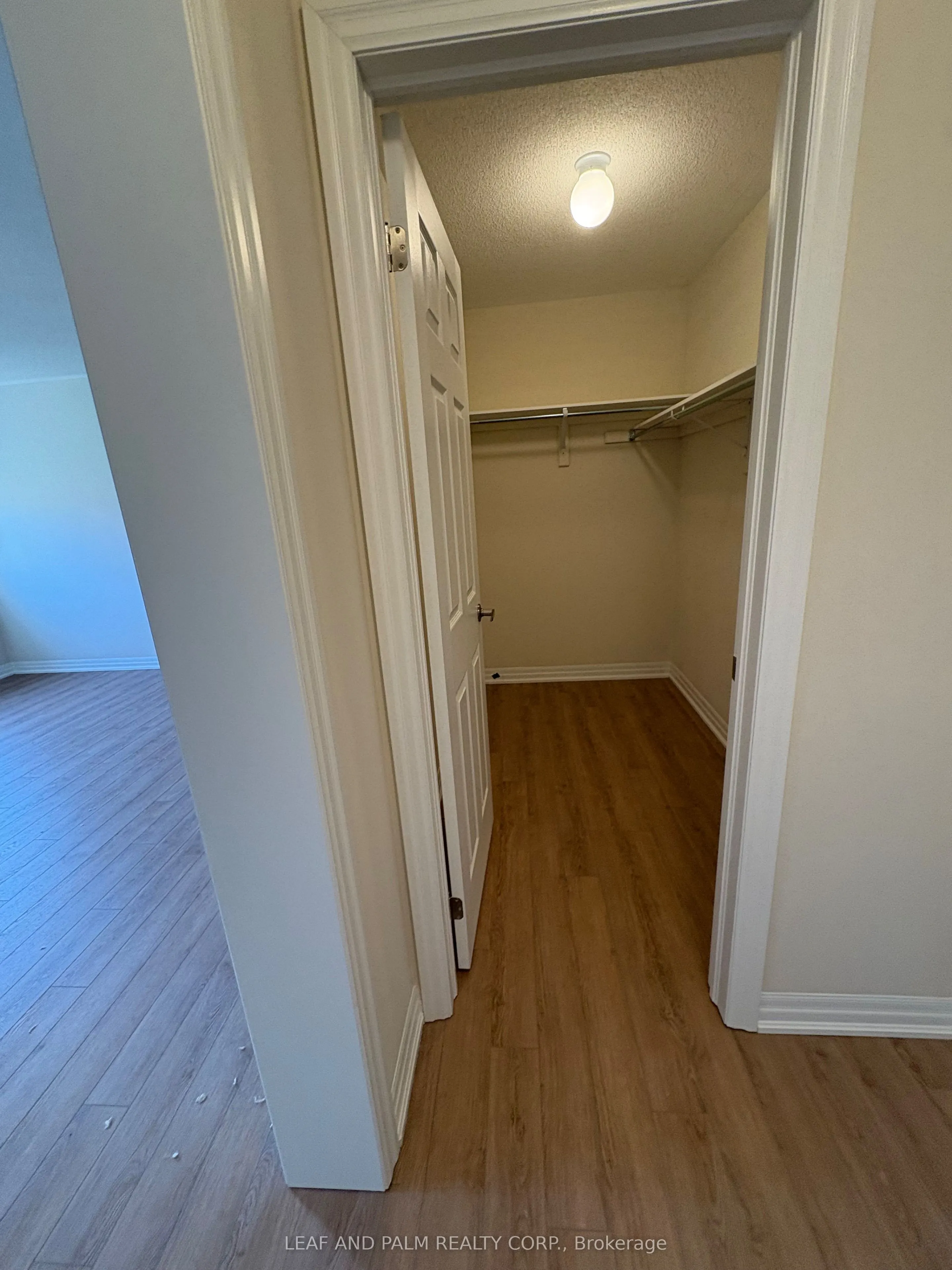 42 Donald Ingram Crescent