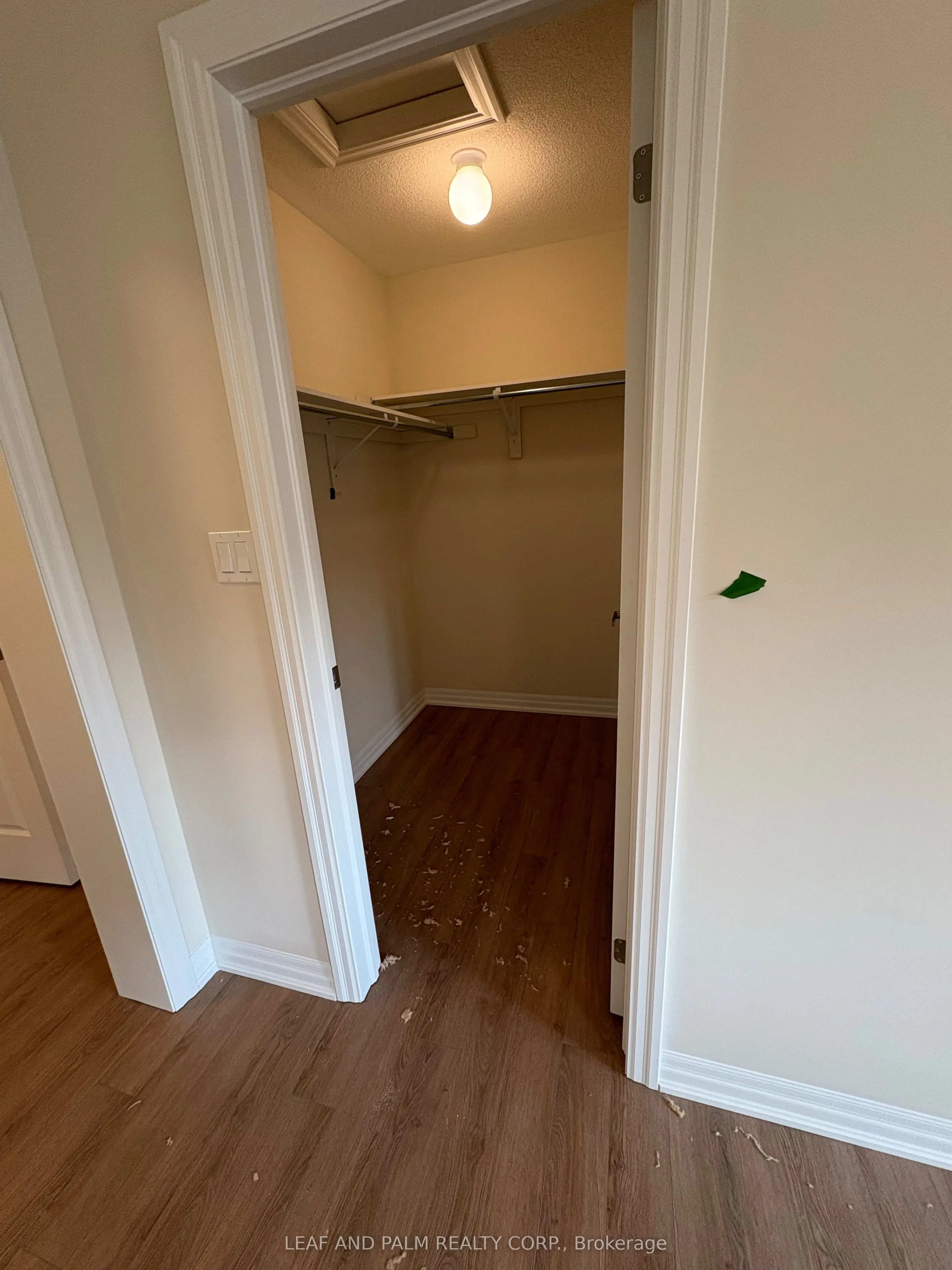 42 Donald Ingram Crescent