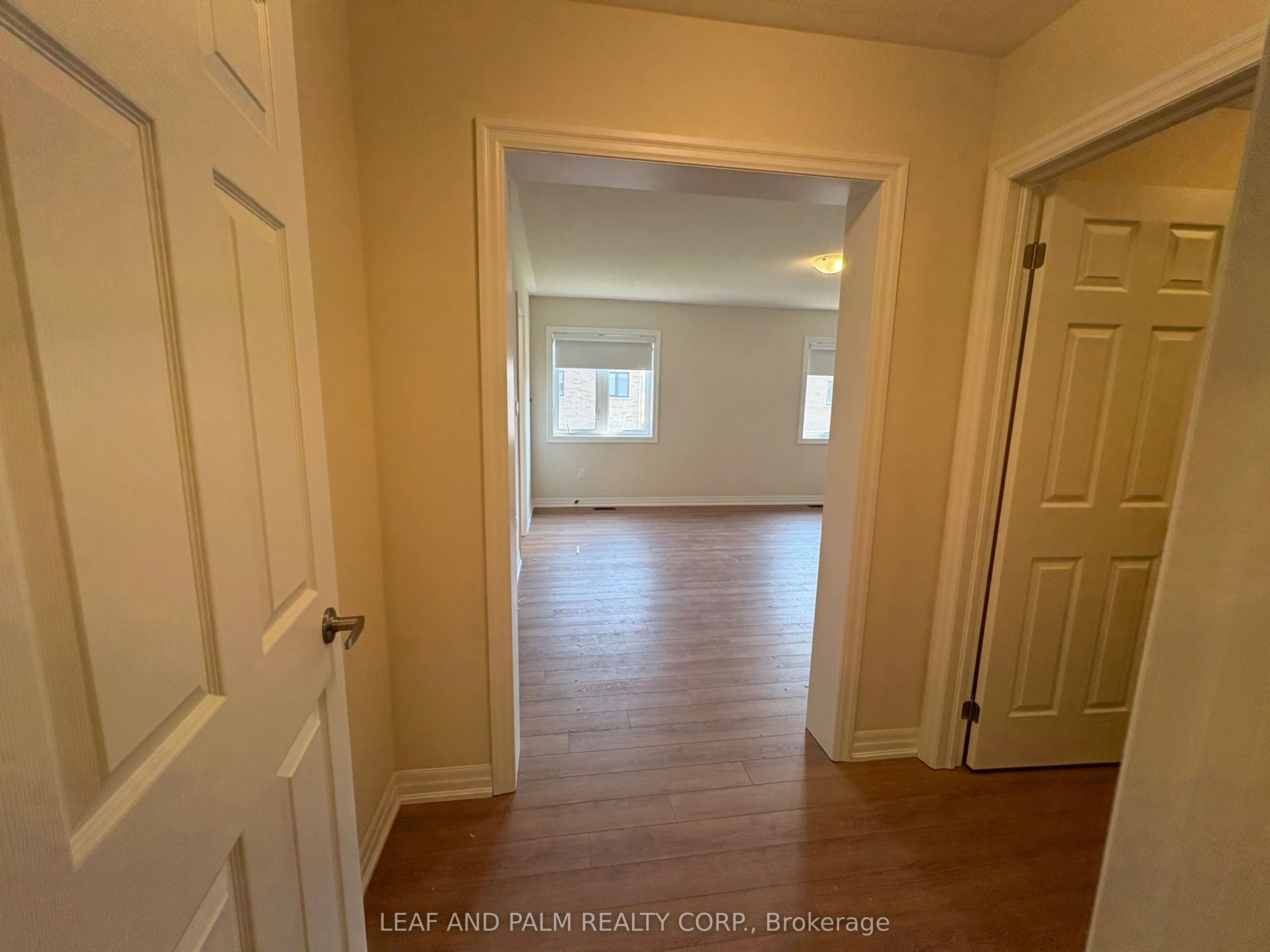 42 Donald Ingram Crescent