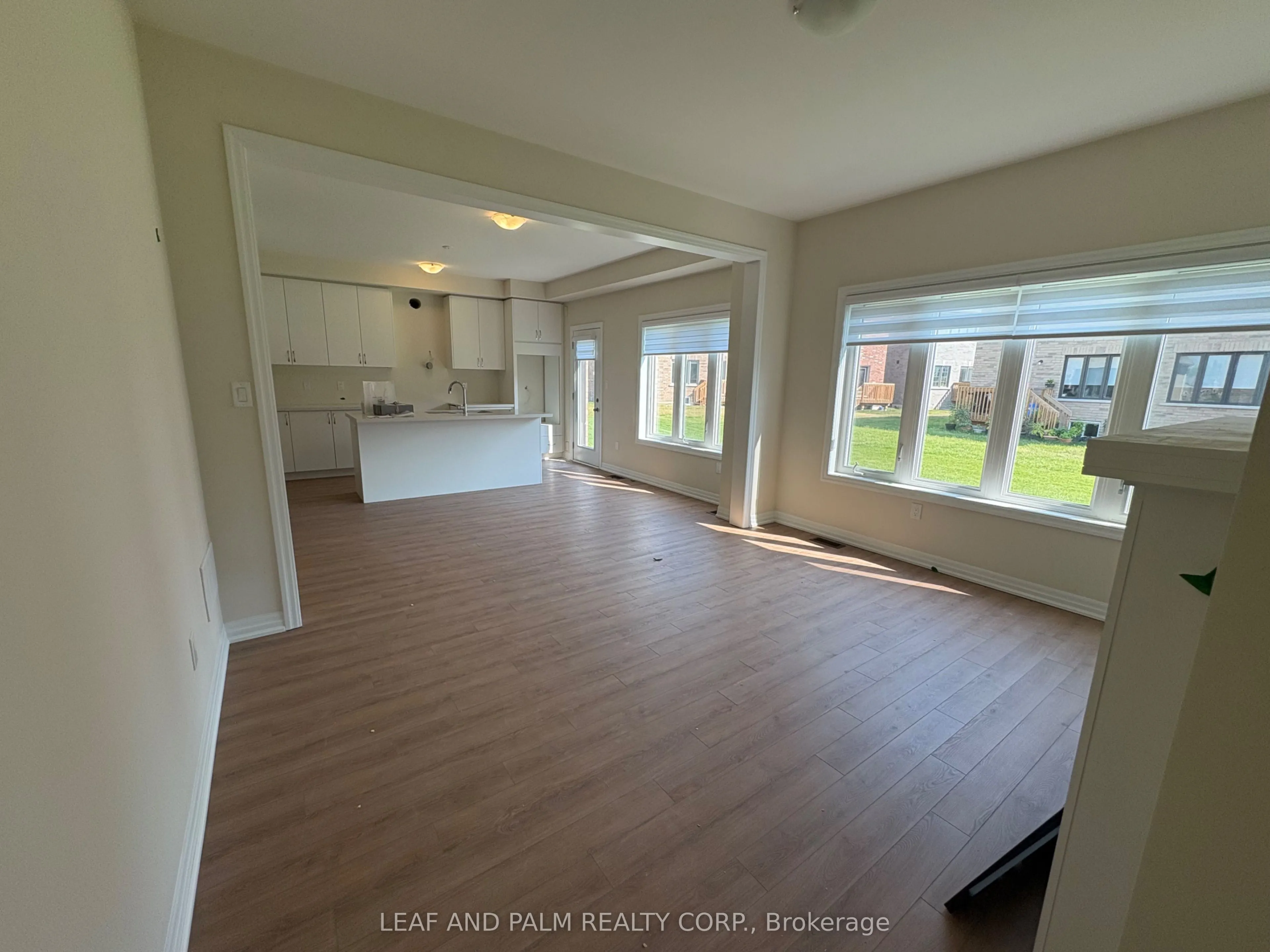 42 Donald Ingram Crescent