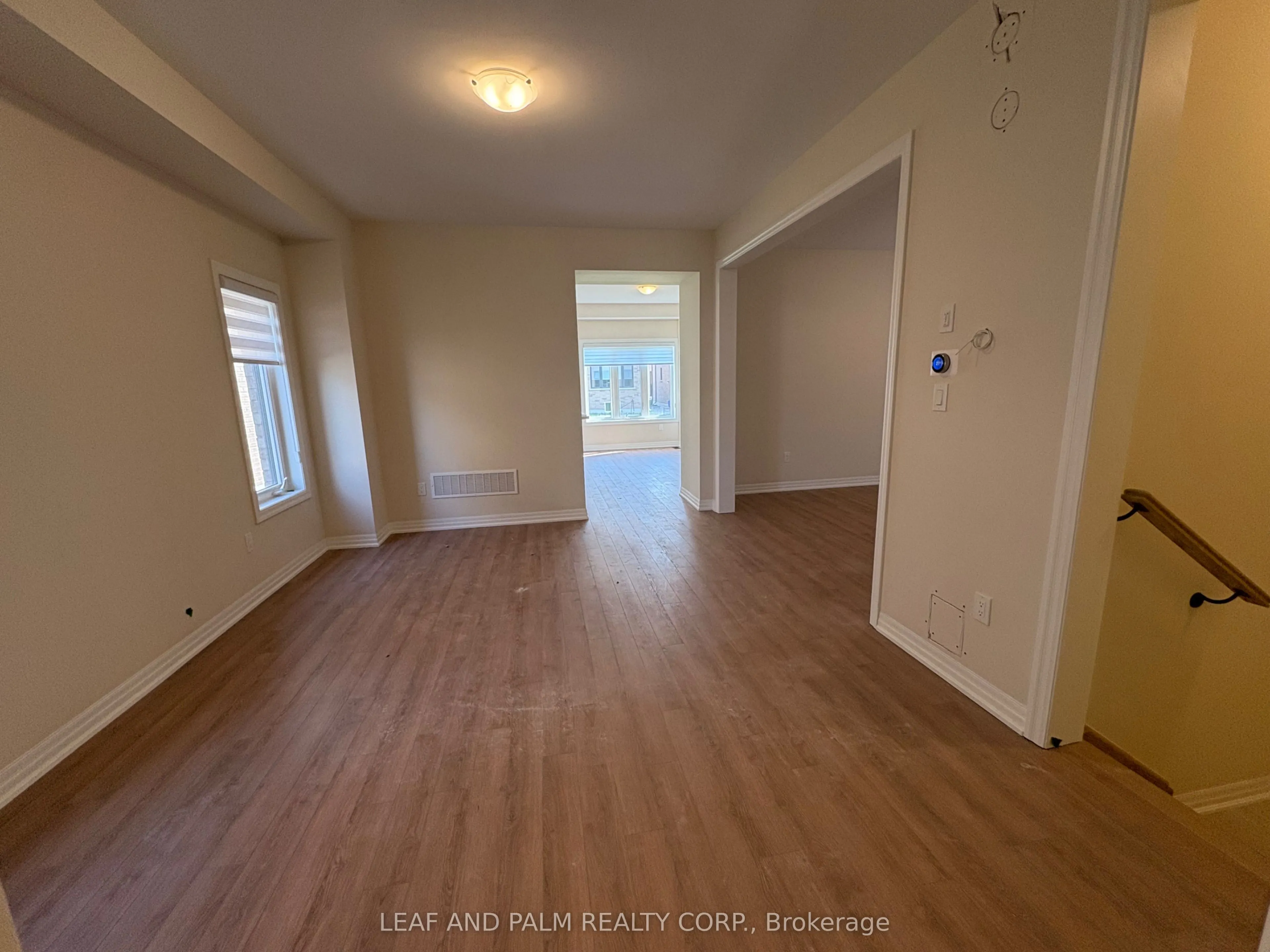42 Donald Ingram Crescent
