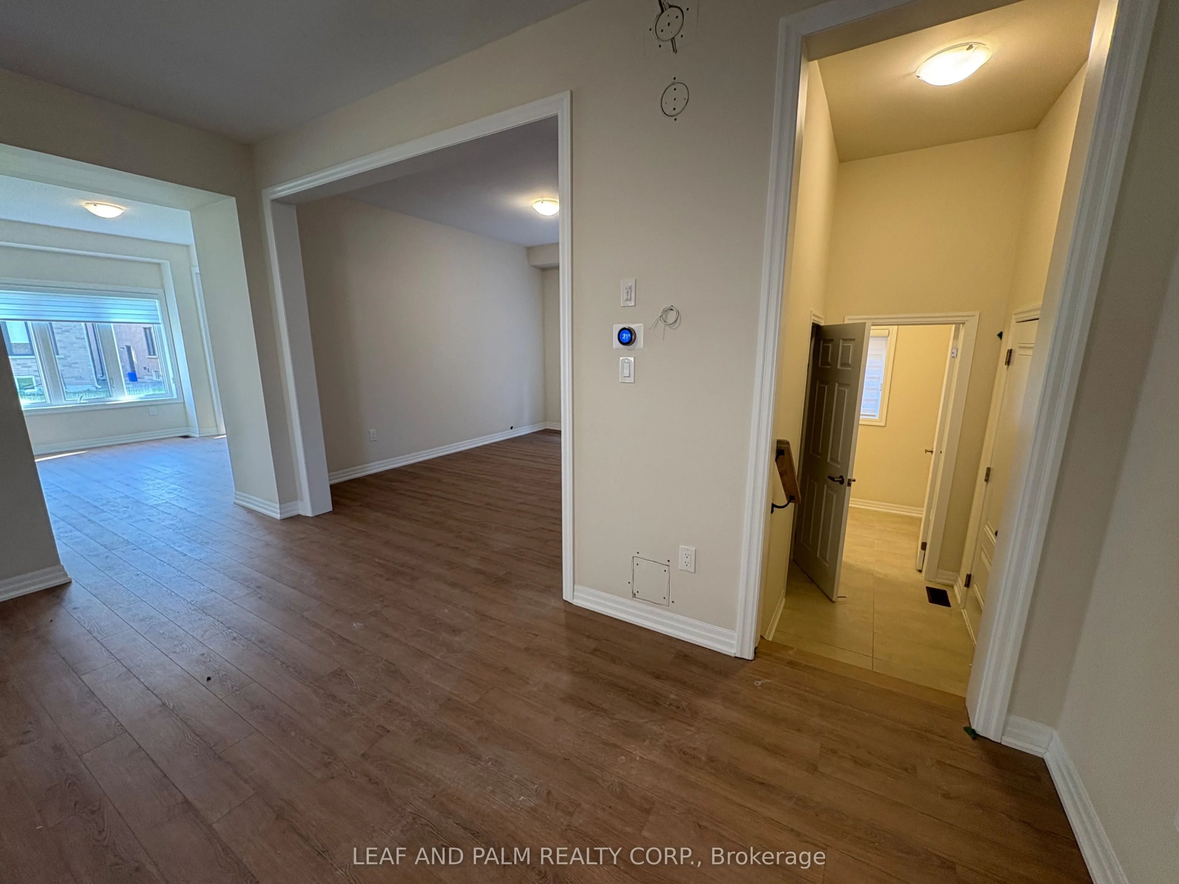 42 Donald Ingram Crescent