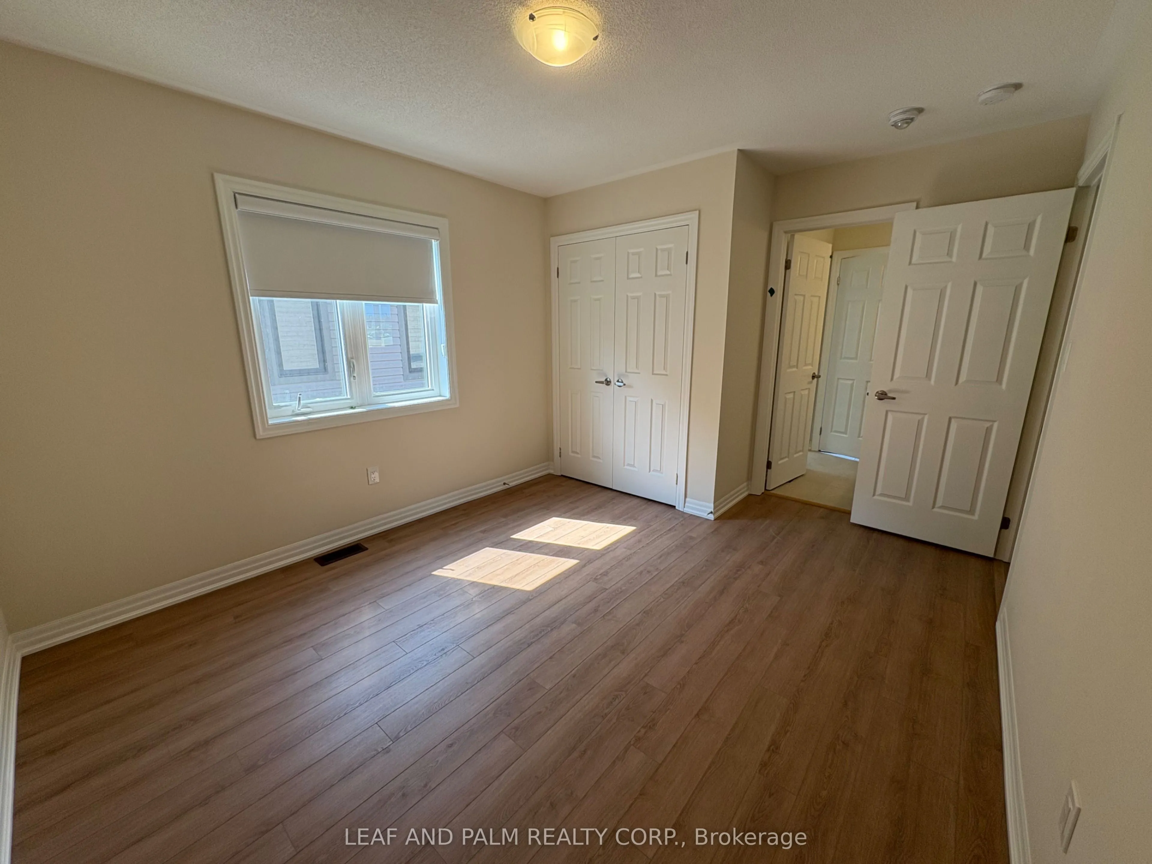 42 Donald Ingram Crescent