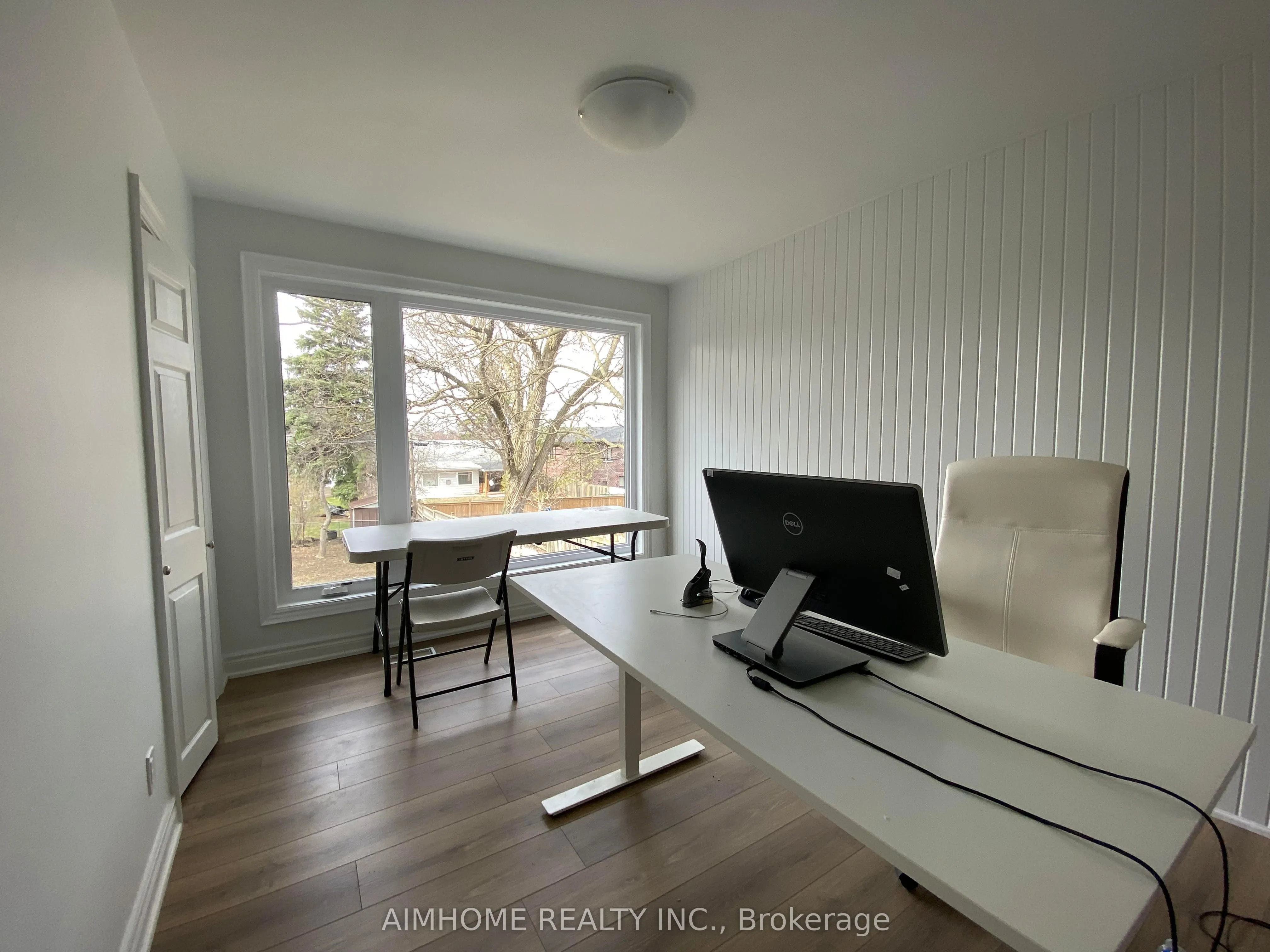 108 Steeles Avenue E, #(Main)