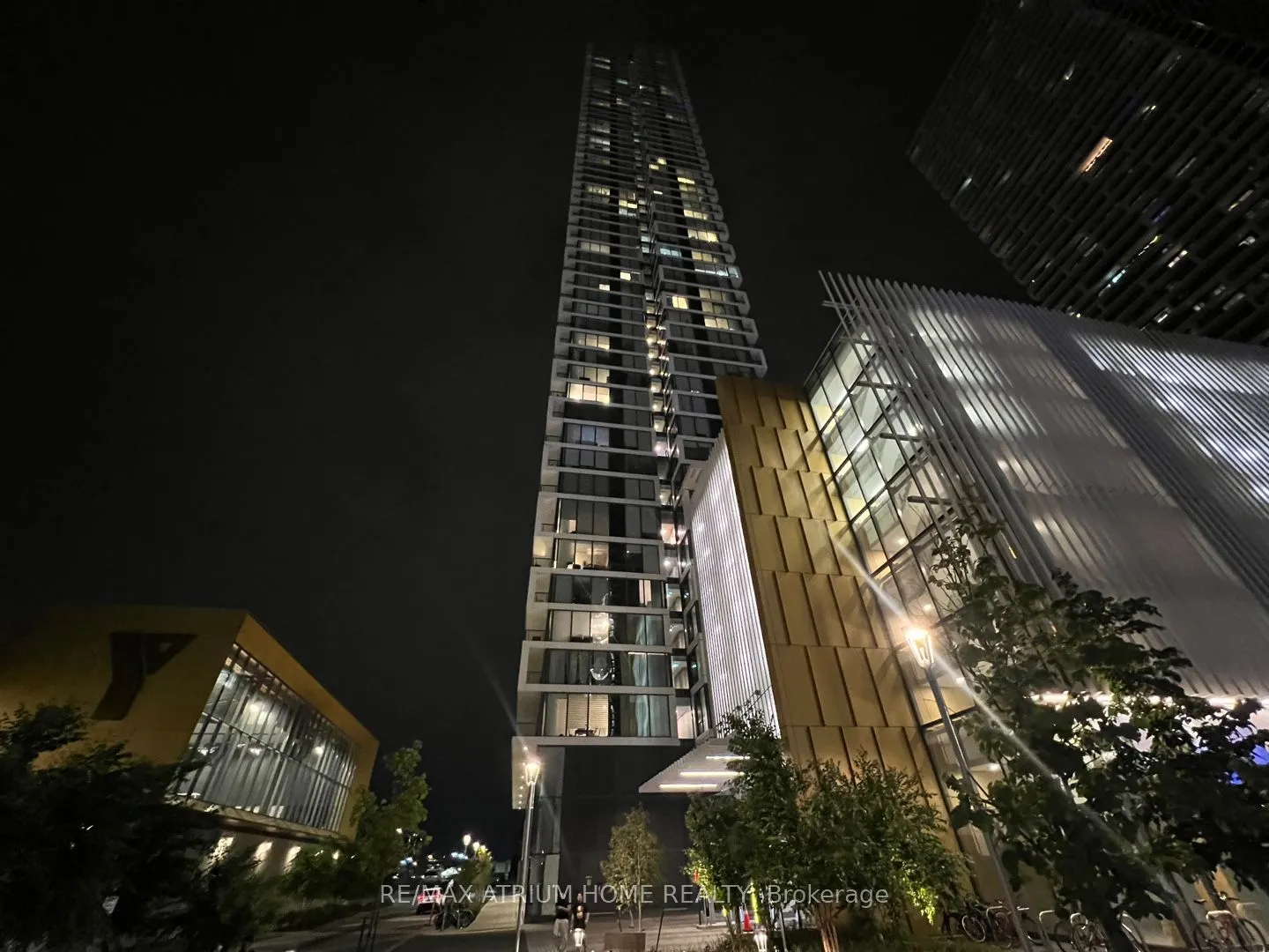 5 Buttermill Avenue, #1908