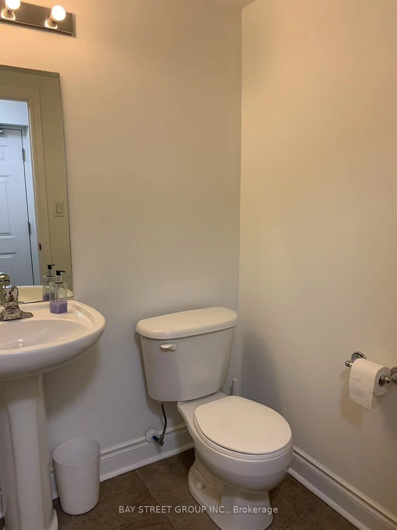 8 Brighton Place, #33