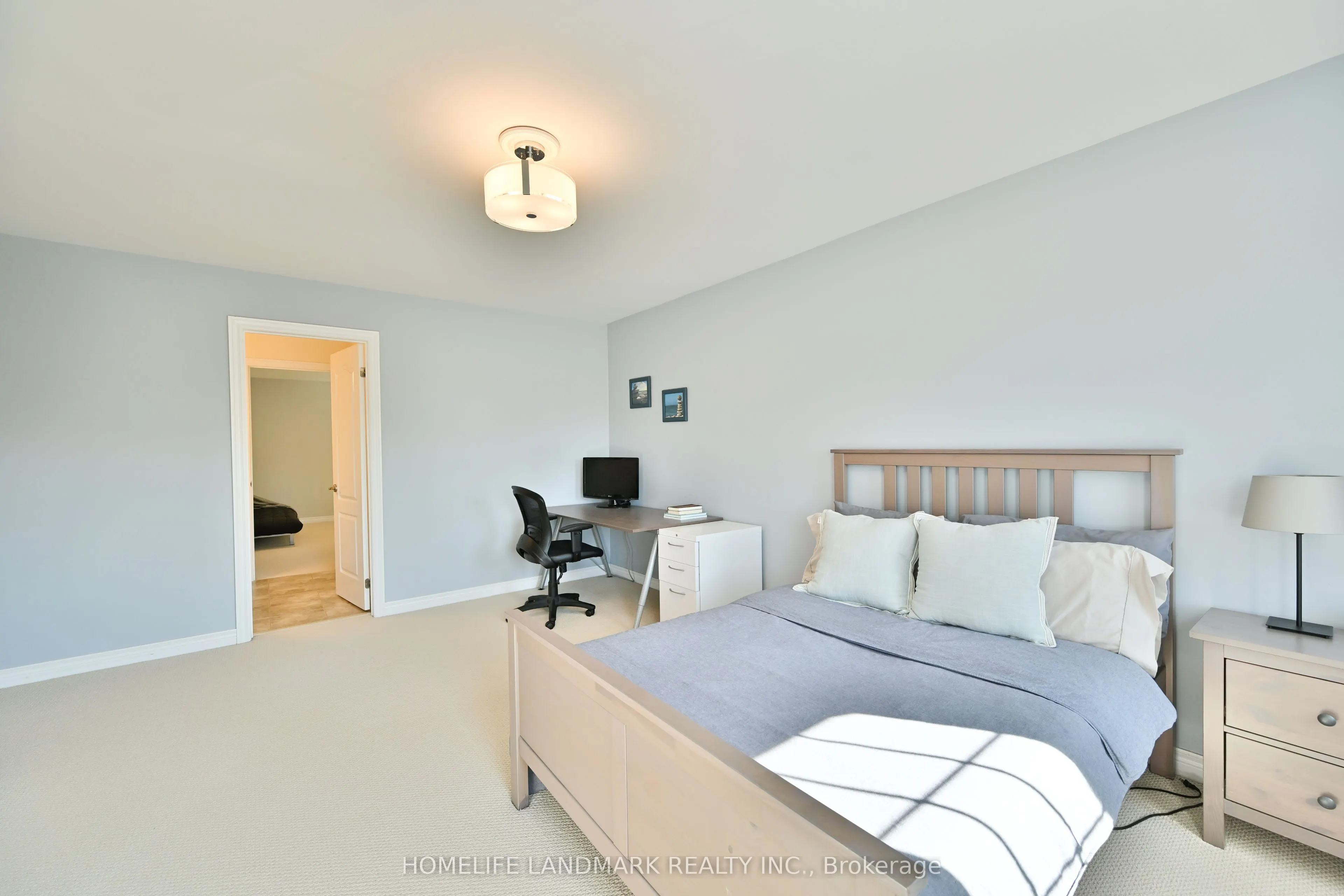 32 Brightside Avenue