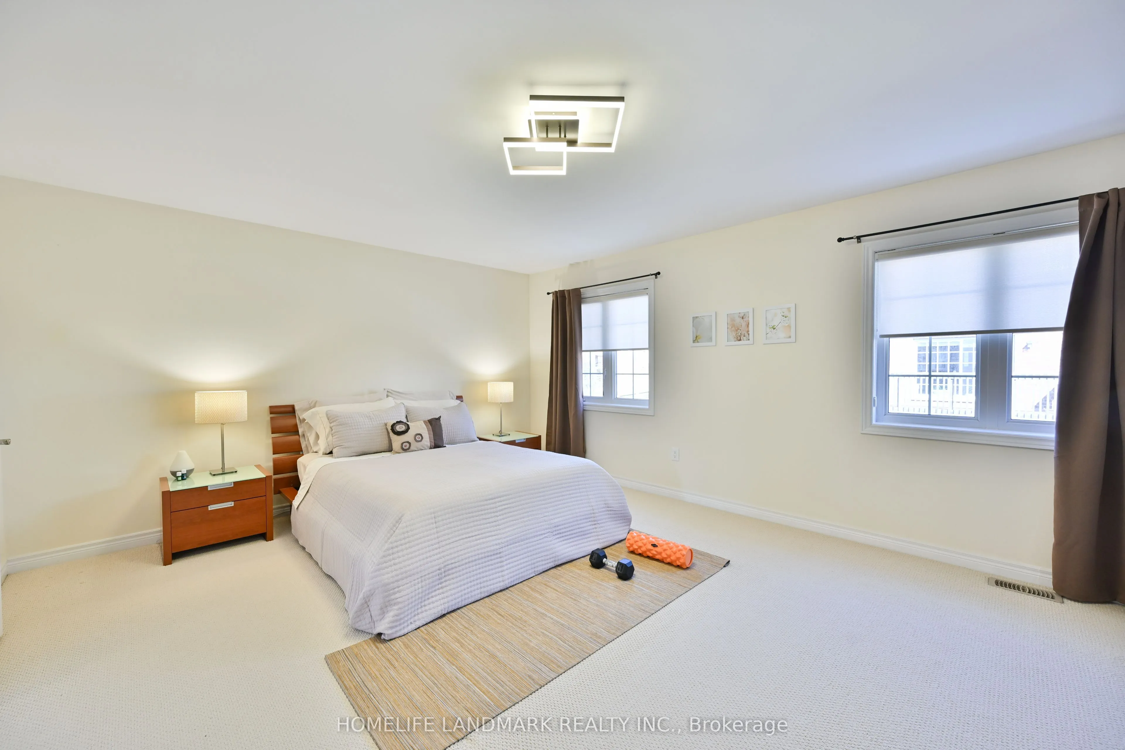 32 Brightside Avenue