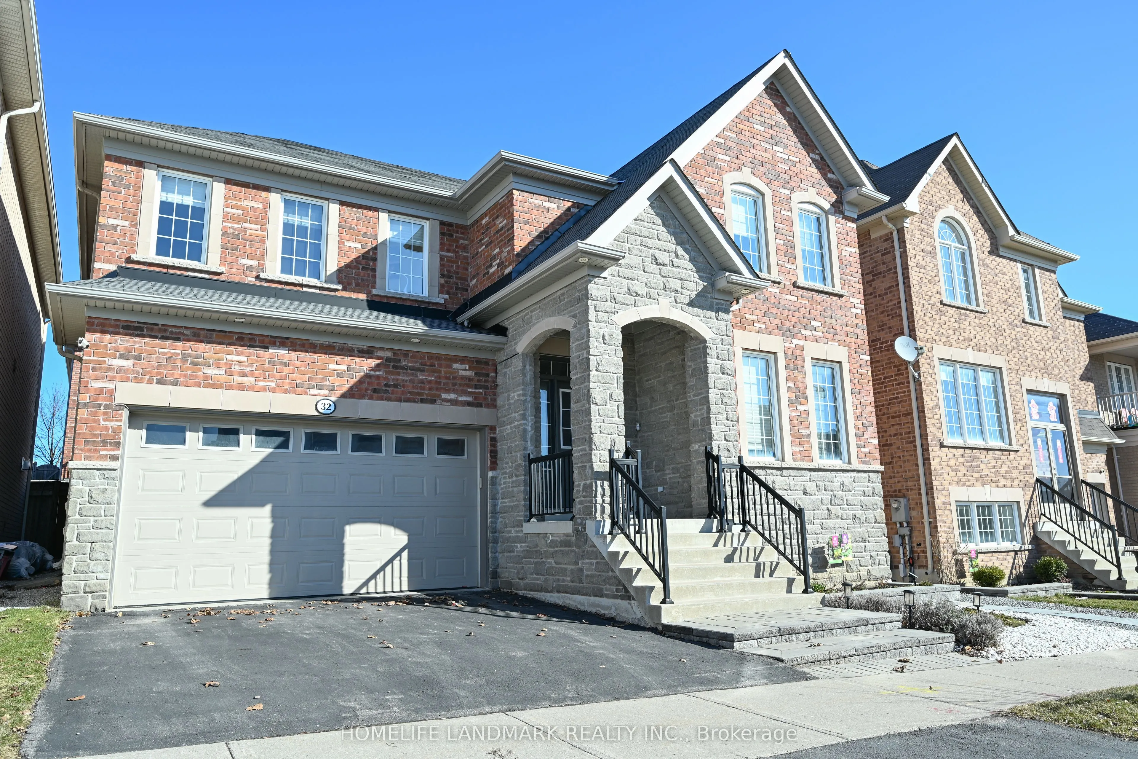 32 Brightside Avenue