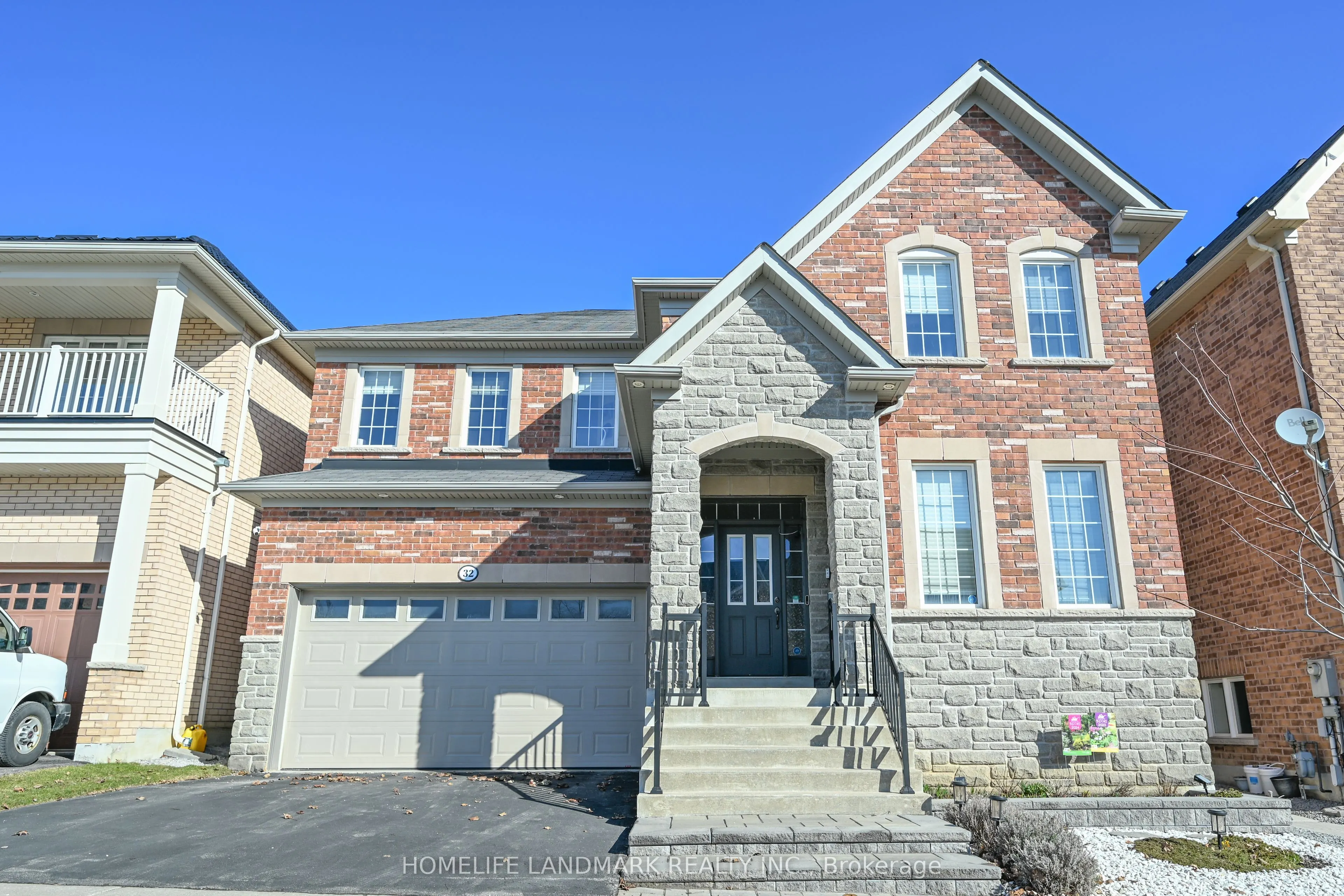 32 Brightside Avenue