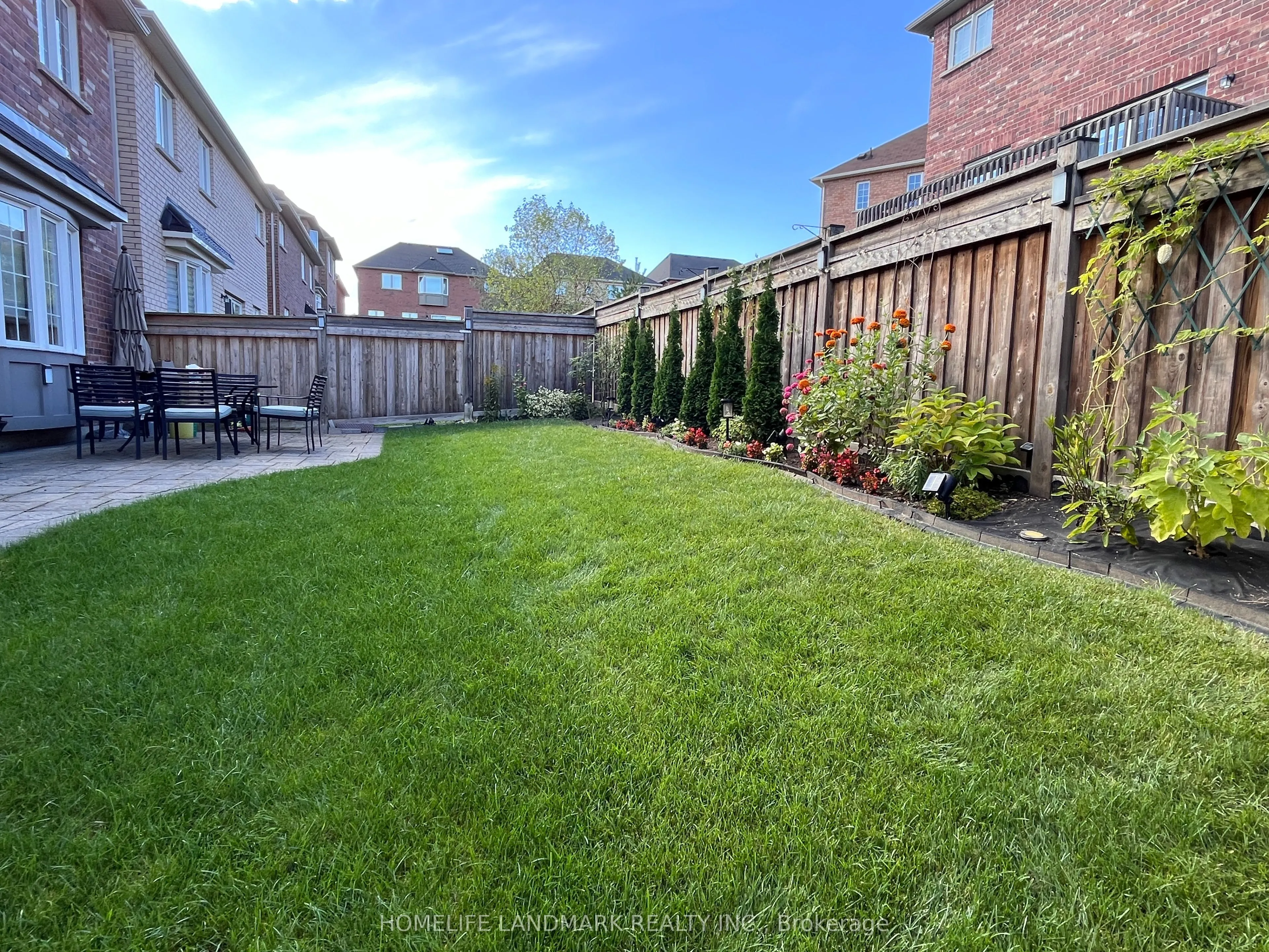 32 Brightside Avenue