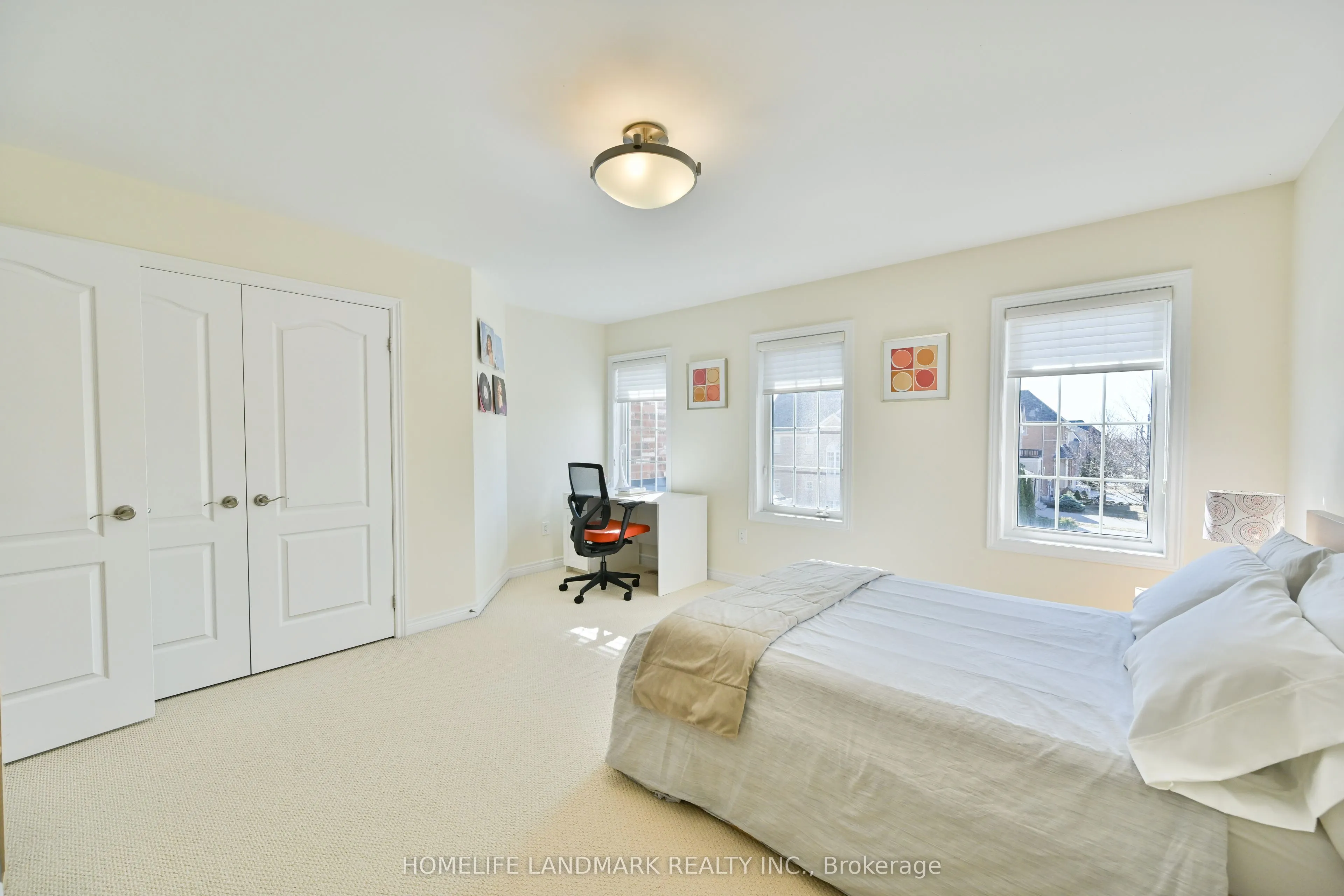 32 Brightside Avenue