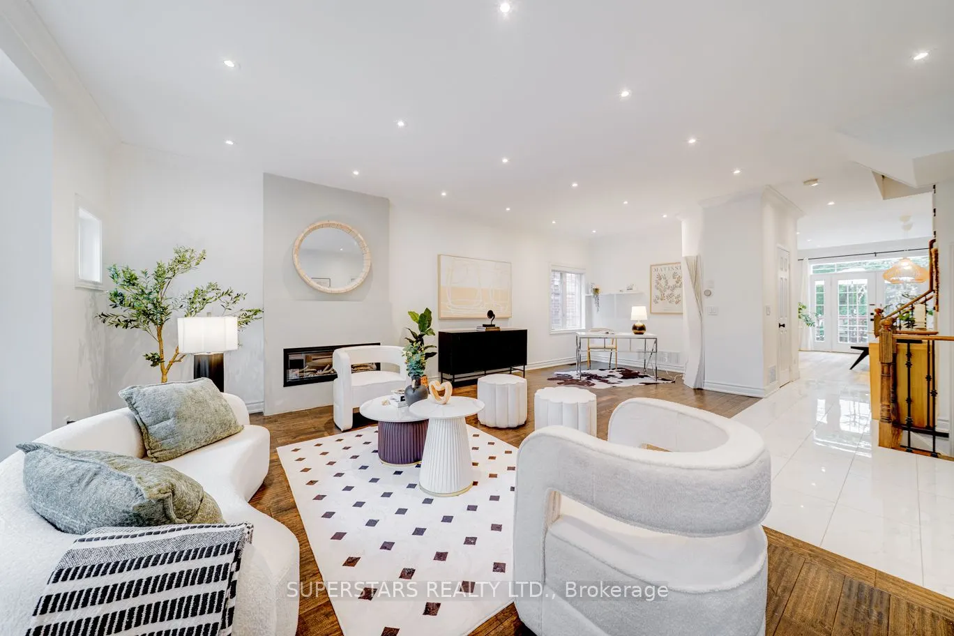 30 Crispin Court