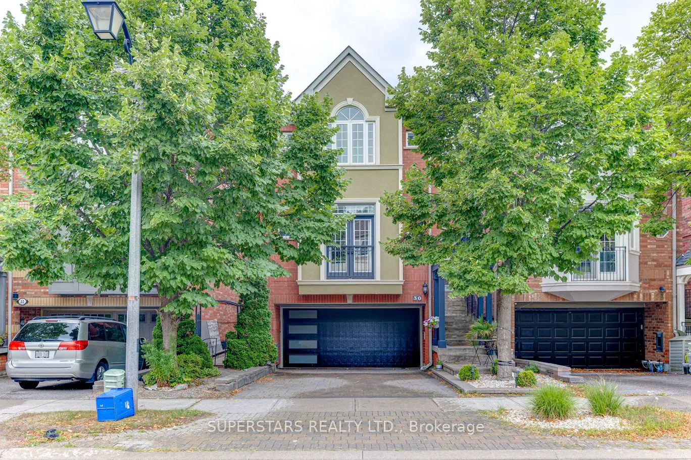 30 Crispin Court