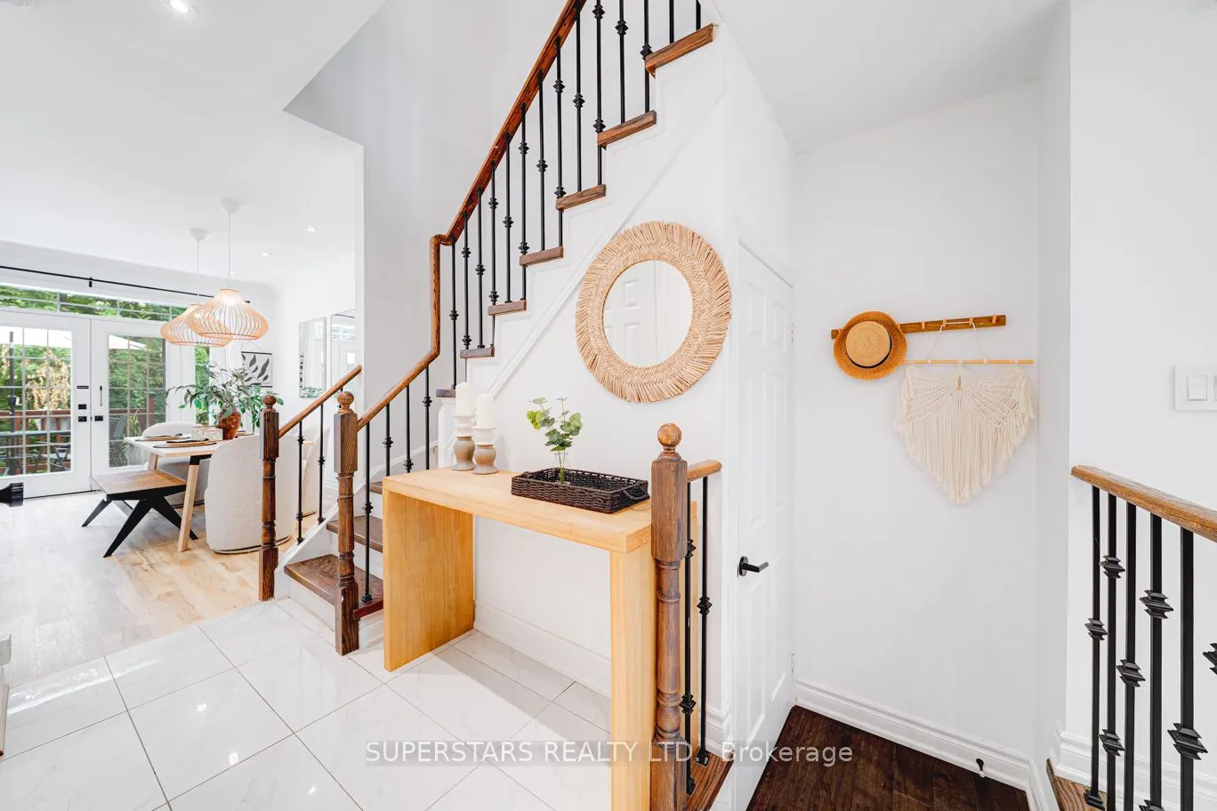 30 Crispin Court
