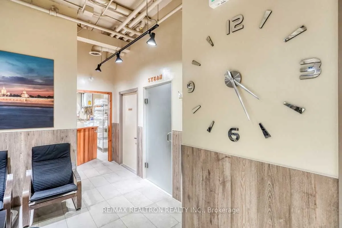 38 Parkside Drive, #9