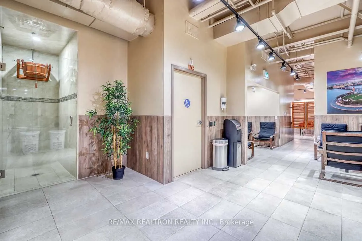 38 Parkside Drive, #9