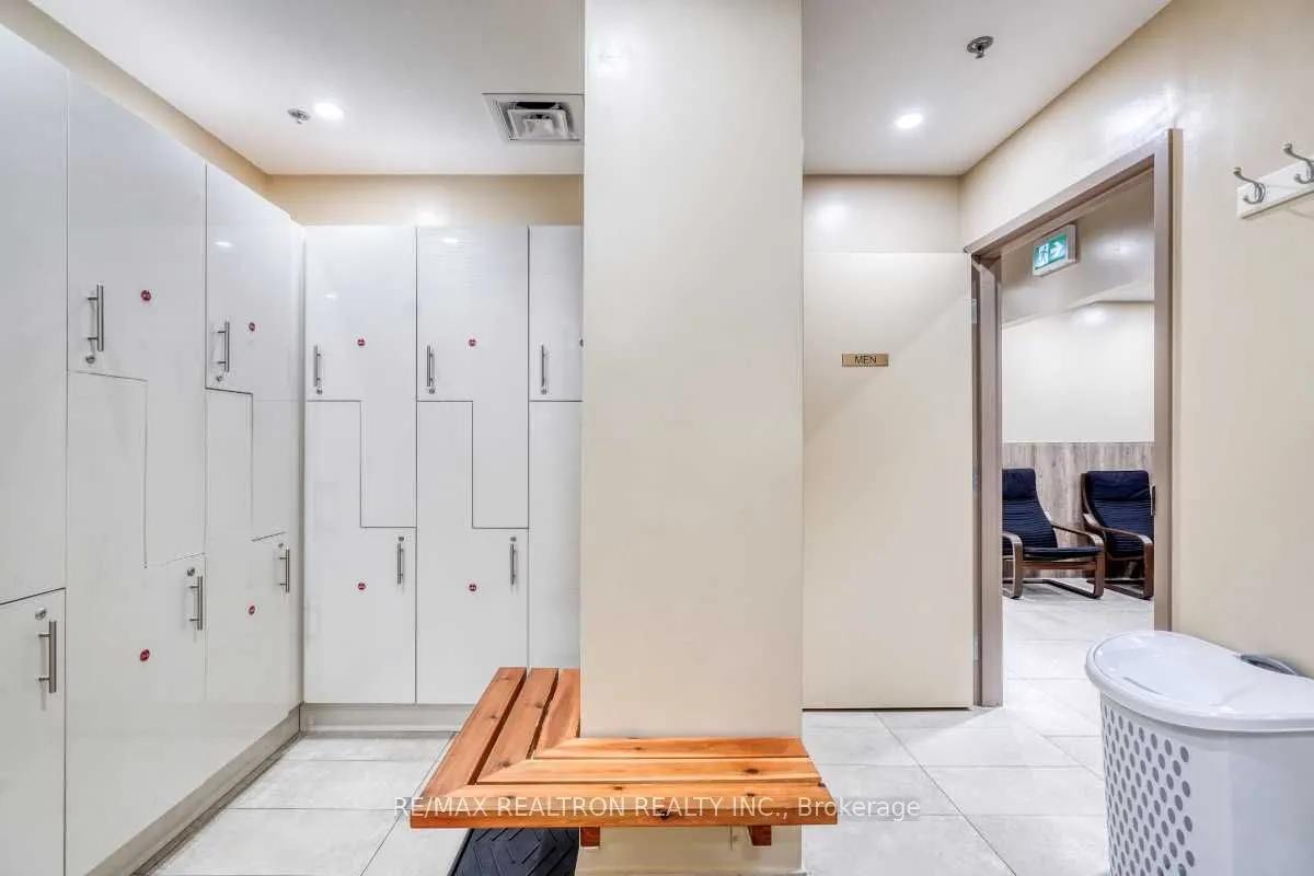 38 Parkside Drive, #9