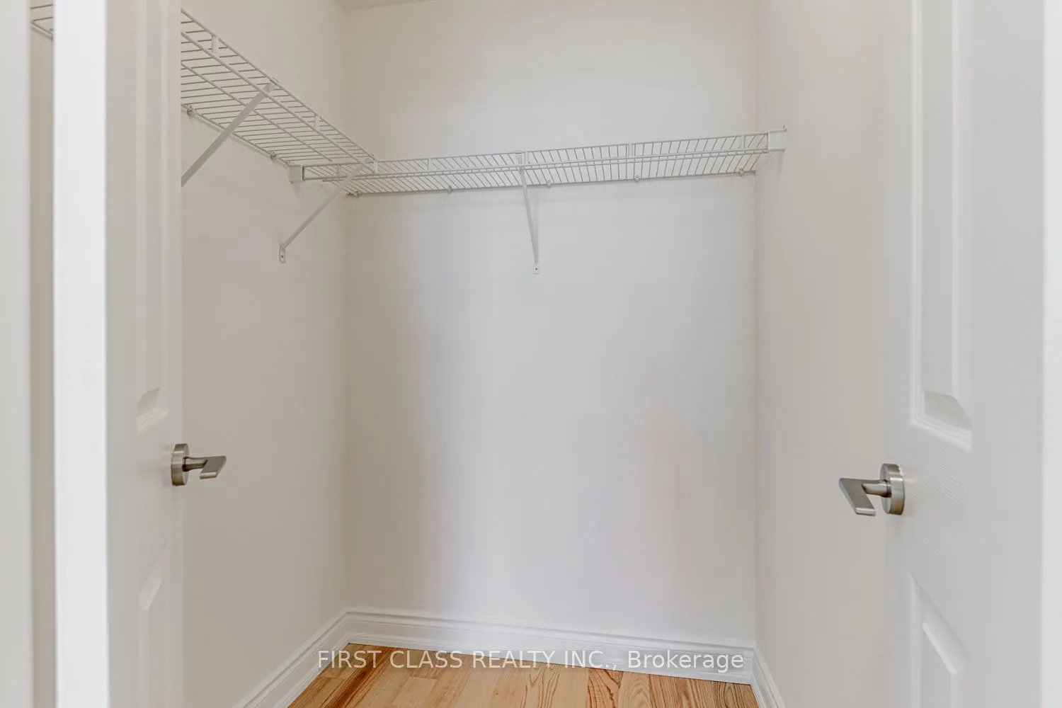 23 Cox Boulevard, #1685