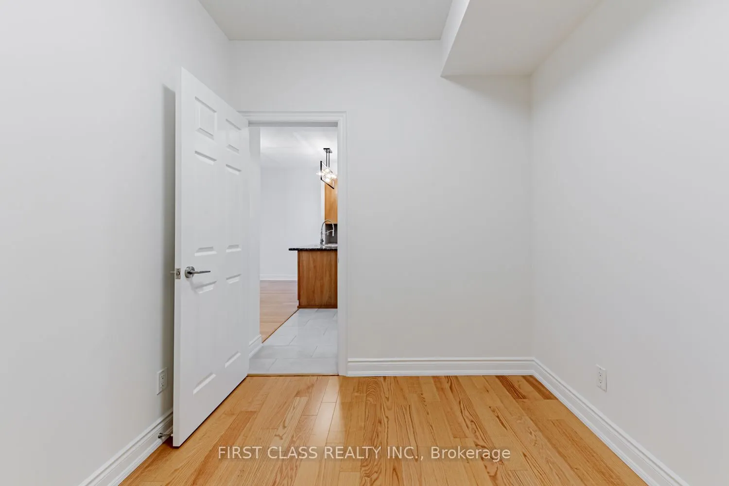 23 Cox Boulevard, #1685